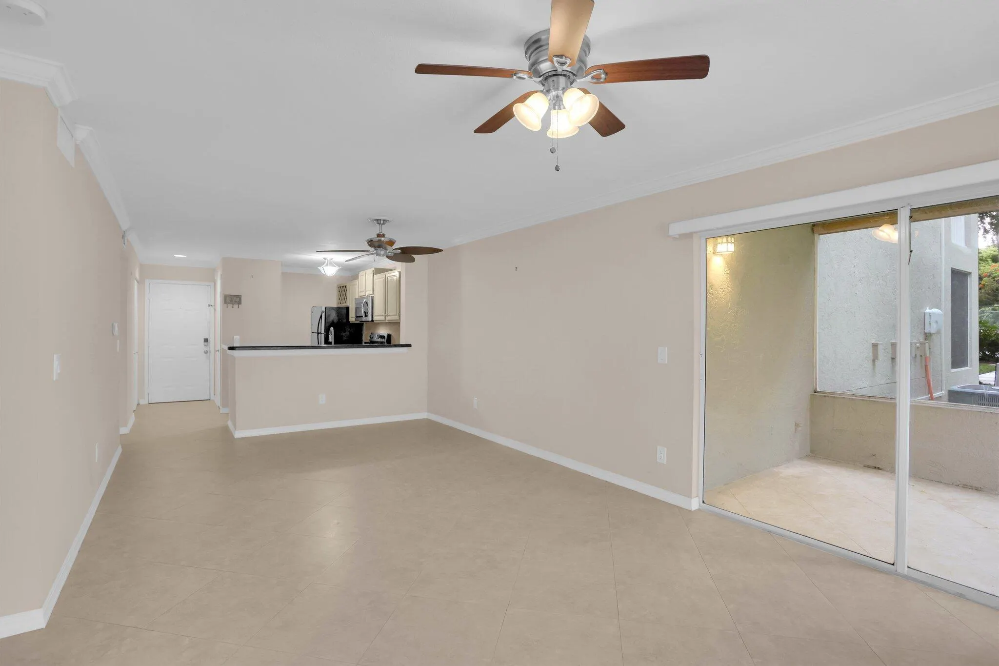 1825 Palm Cove Boulevard, #7-109