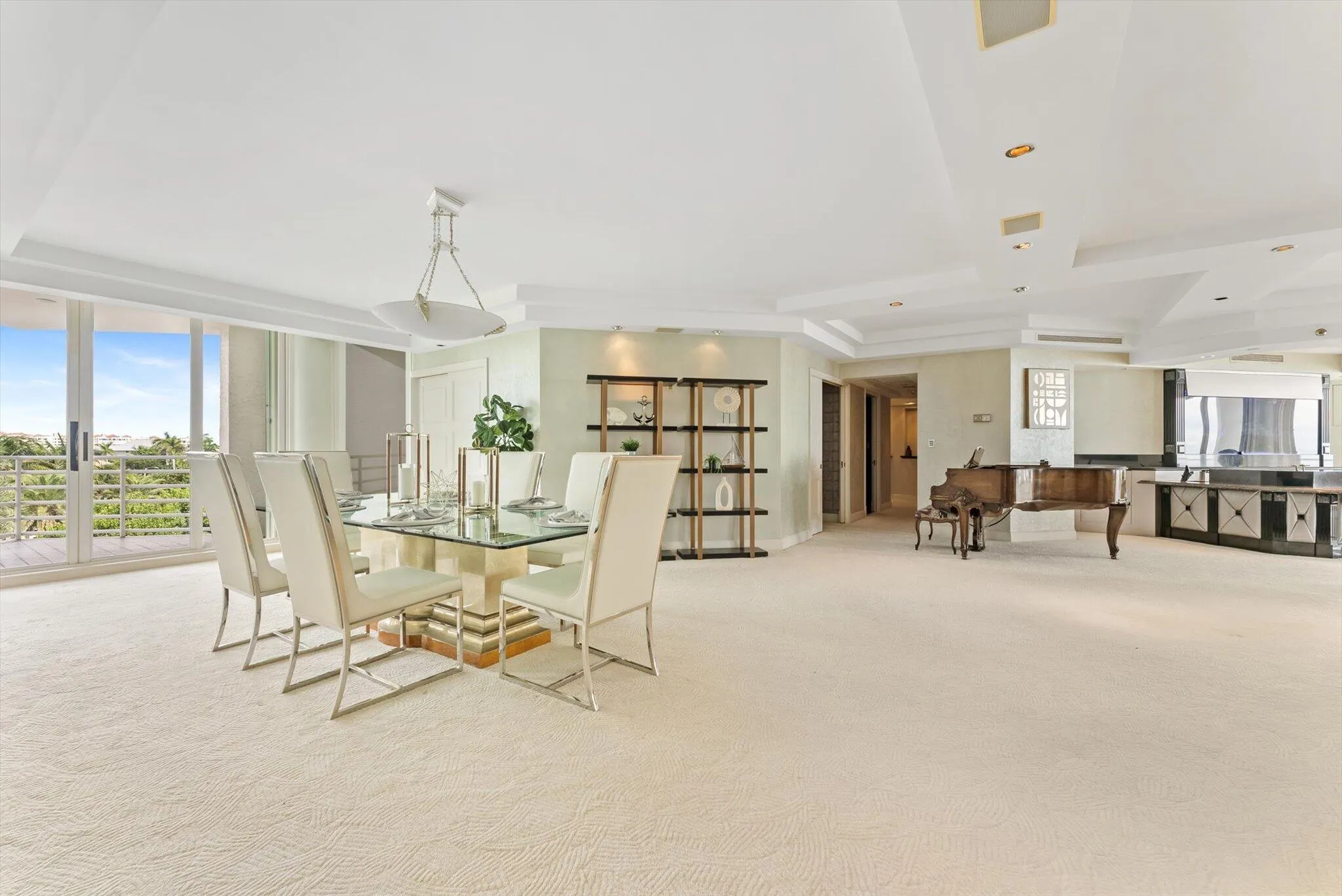 800 S Ocean Boulevard, #303