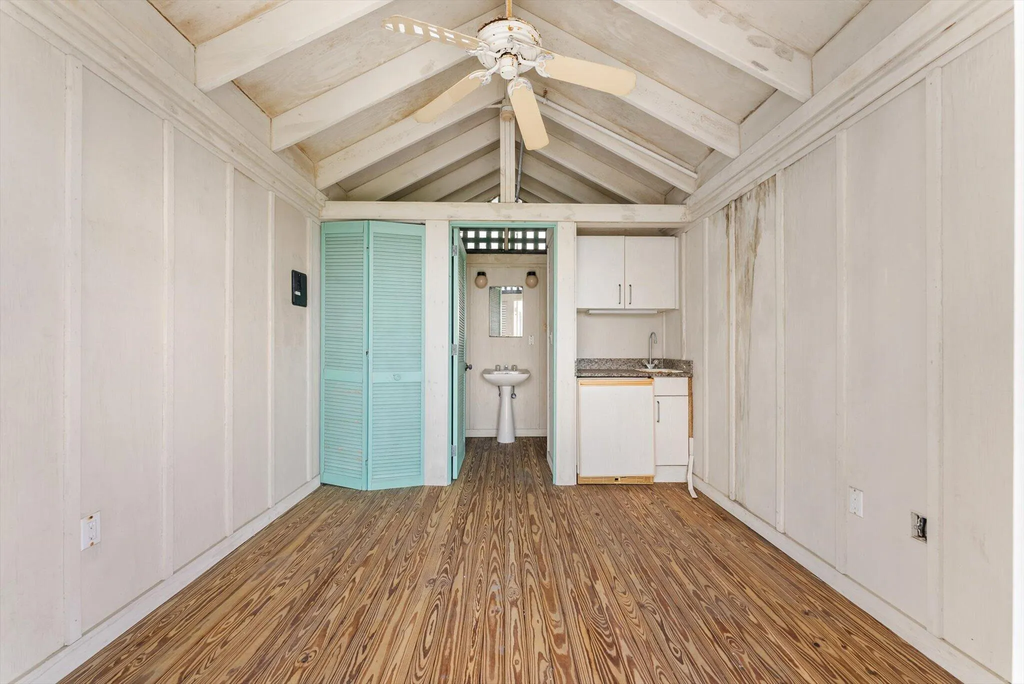 800 S Ocean Boulevard, #303