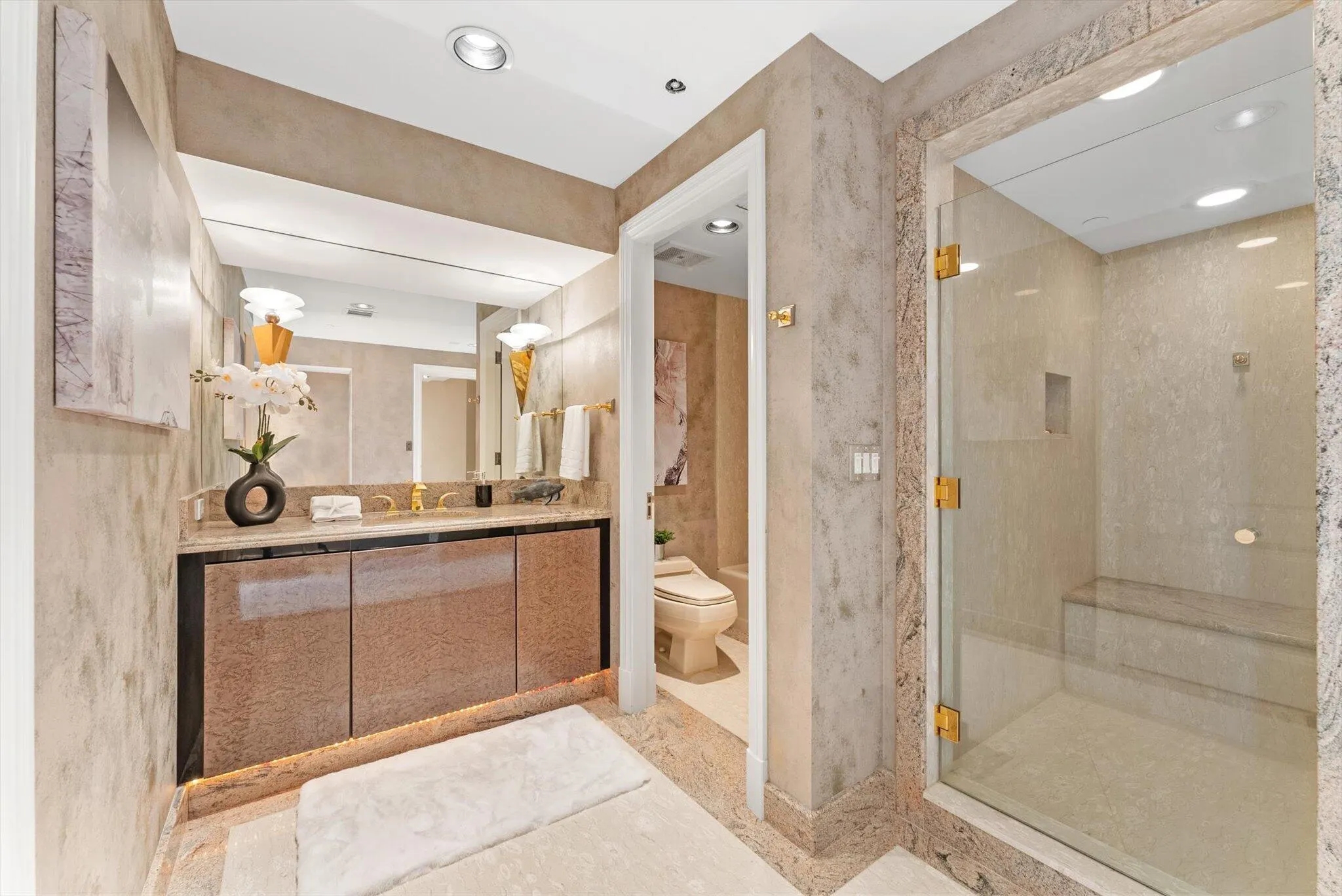 800 S Ocean Boulevard, #303