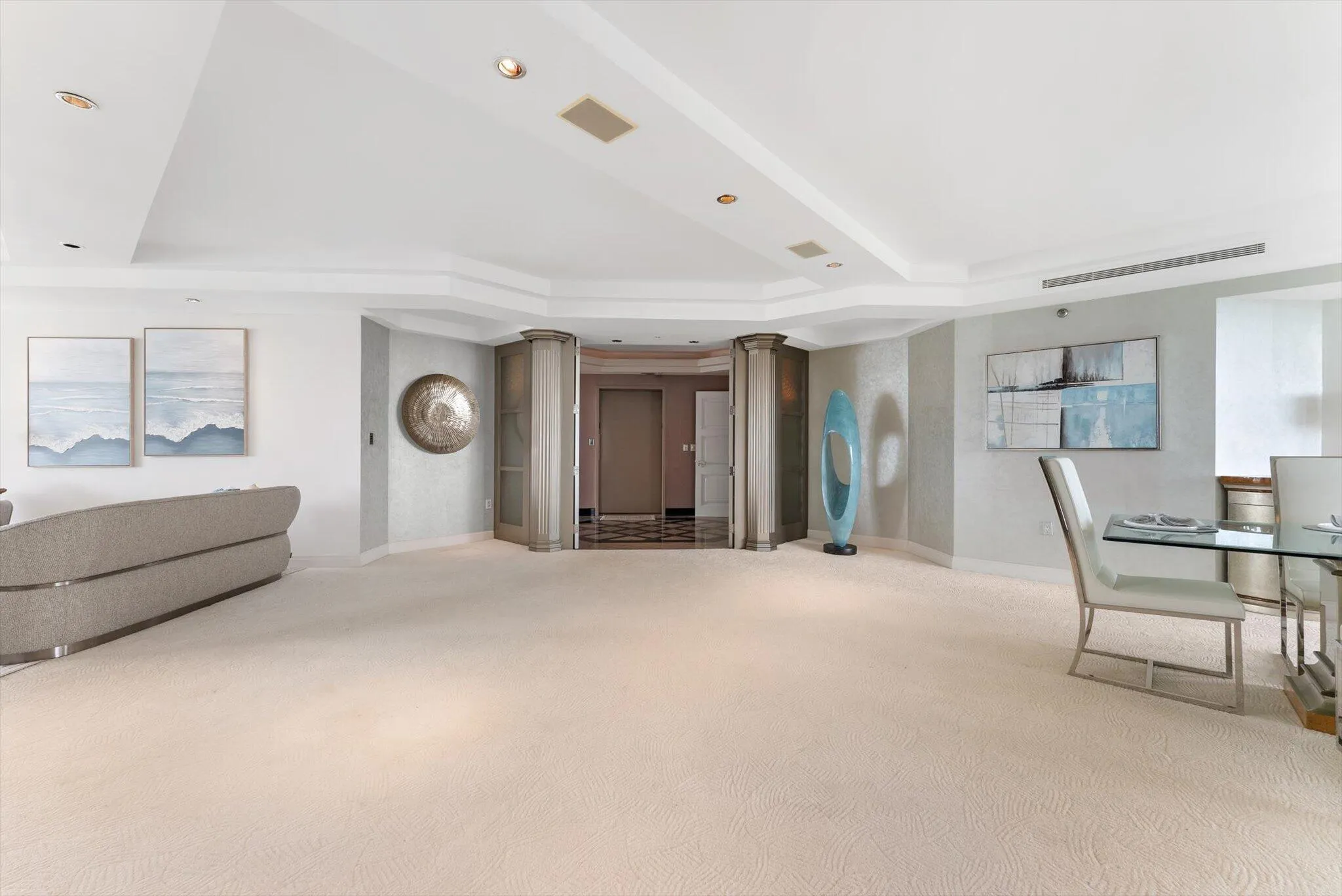 800 S Ocean Boulevard, #303