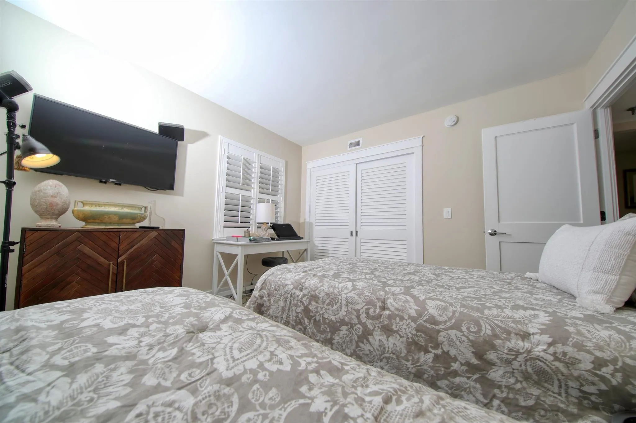 356 Golfview Road, #501