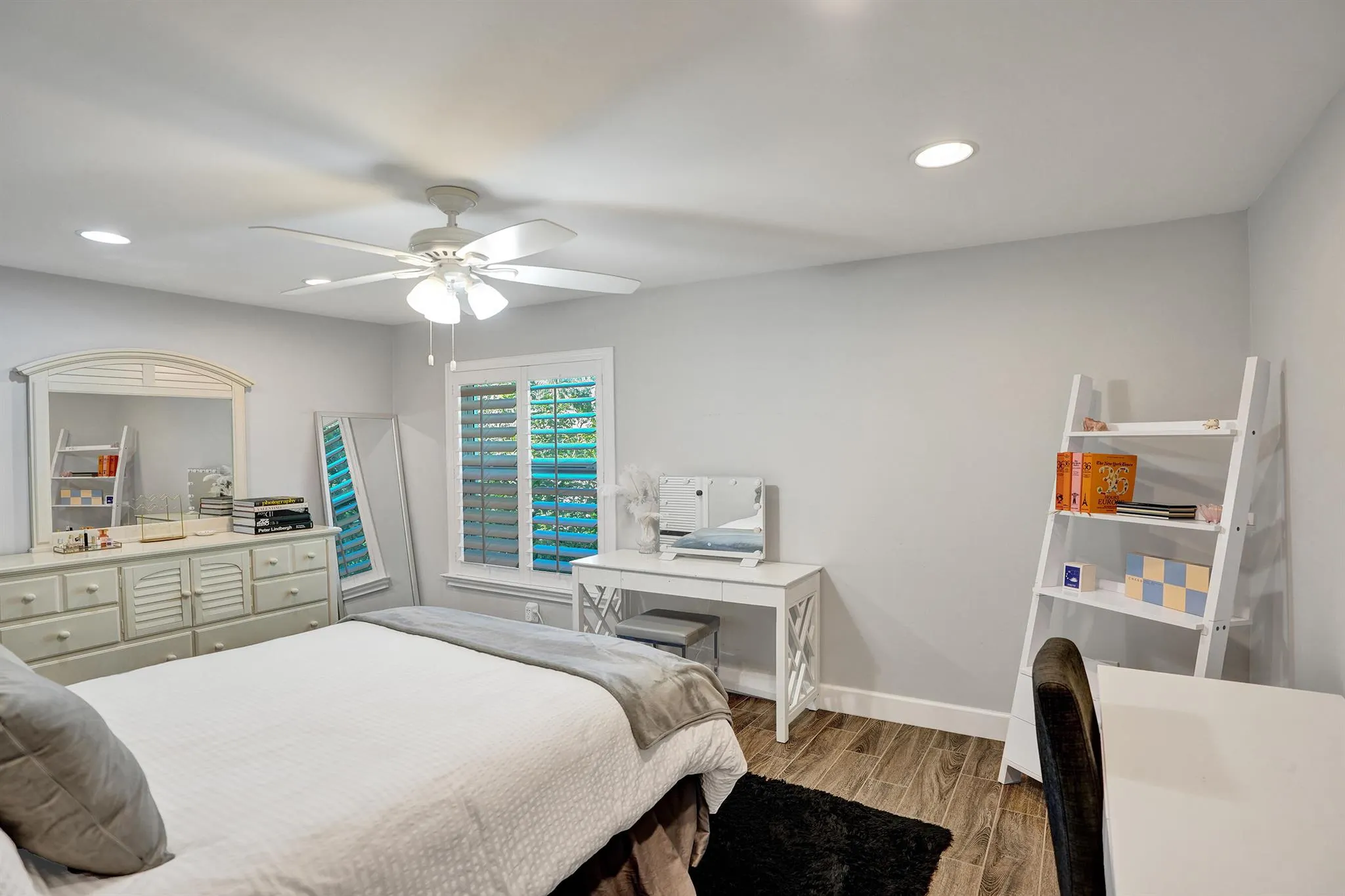 2850 NW 27th Avenue