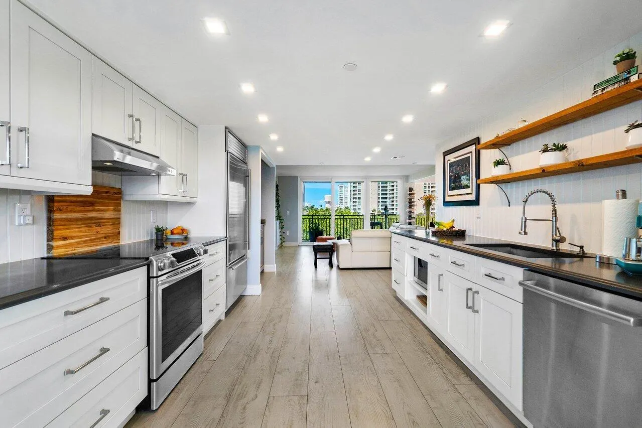 3908 S Ocean Boulevard, #563