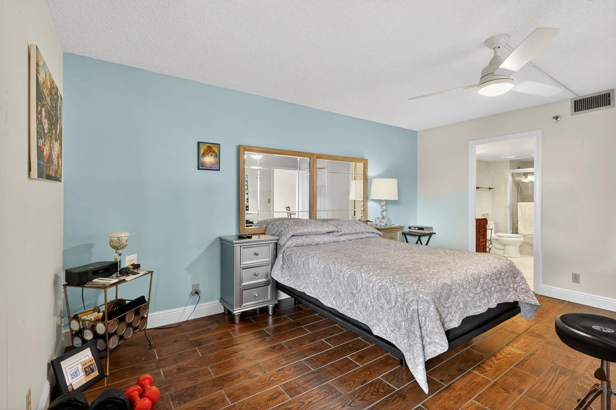 5340 NW 2nd Avenue, #421