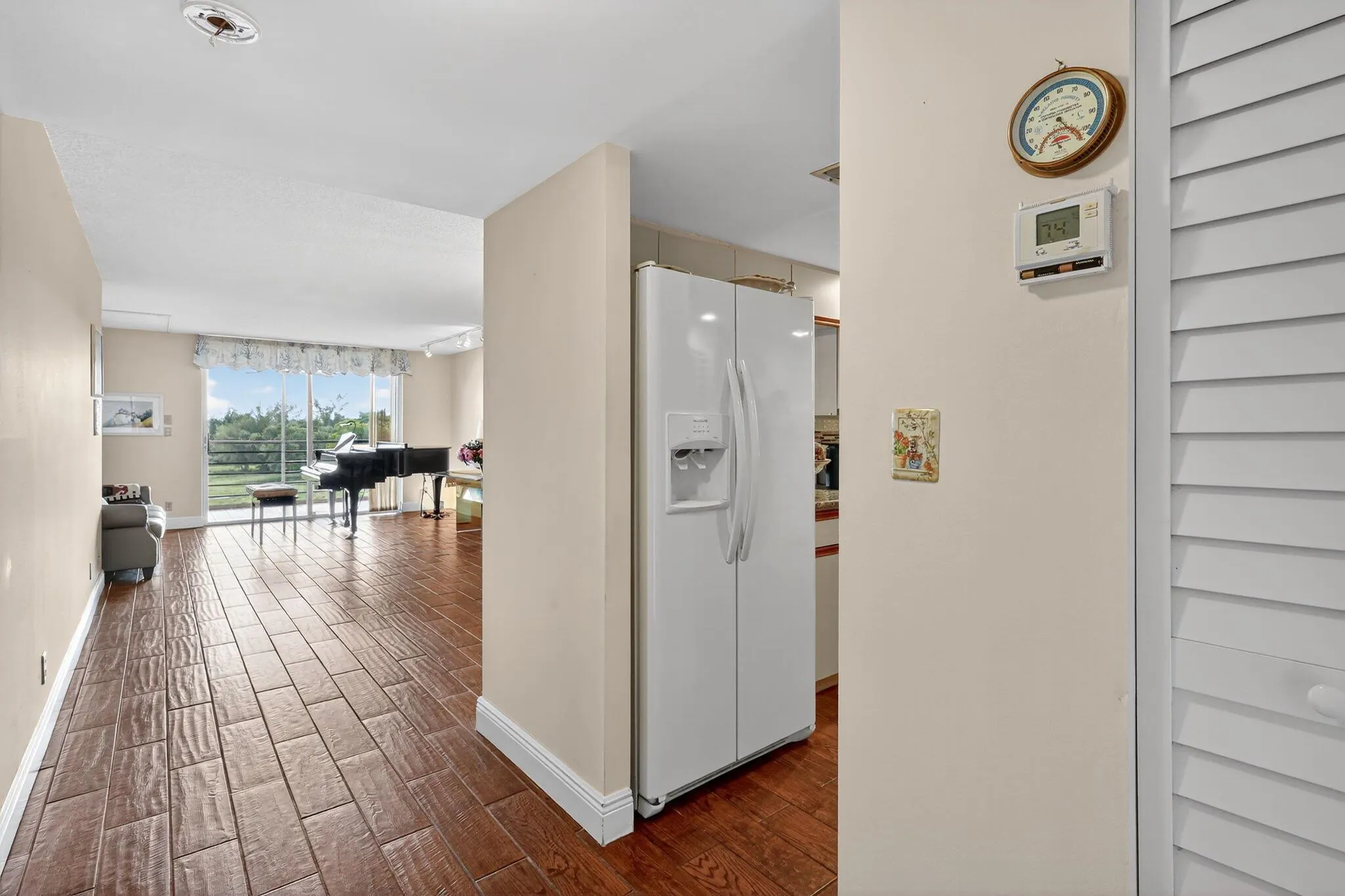 5340 NW 2nd Avenue, #421
