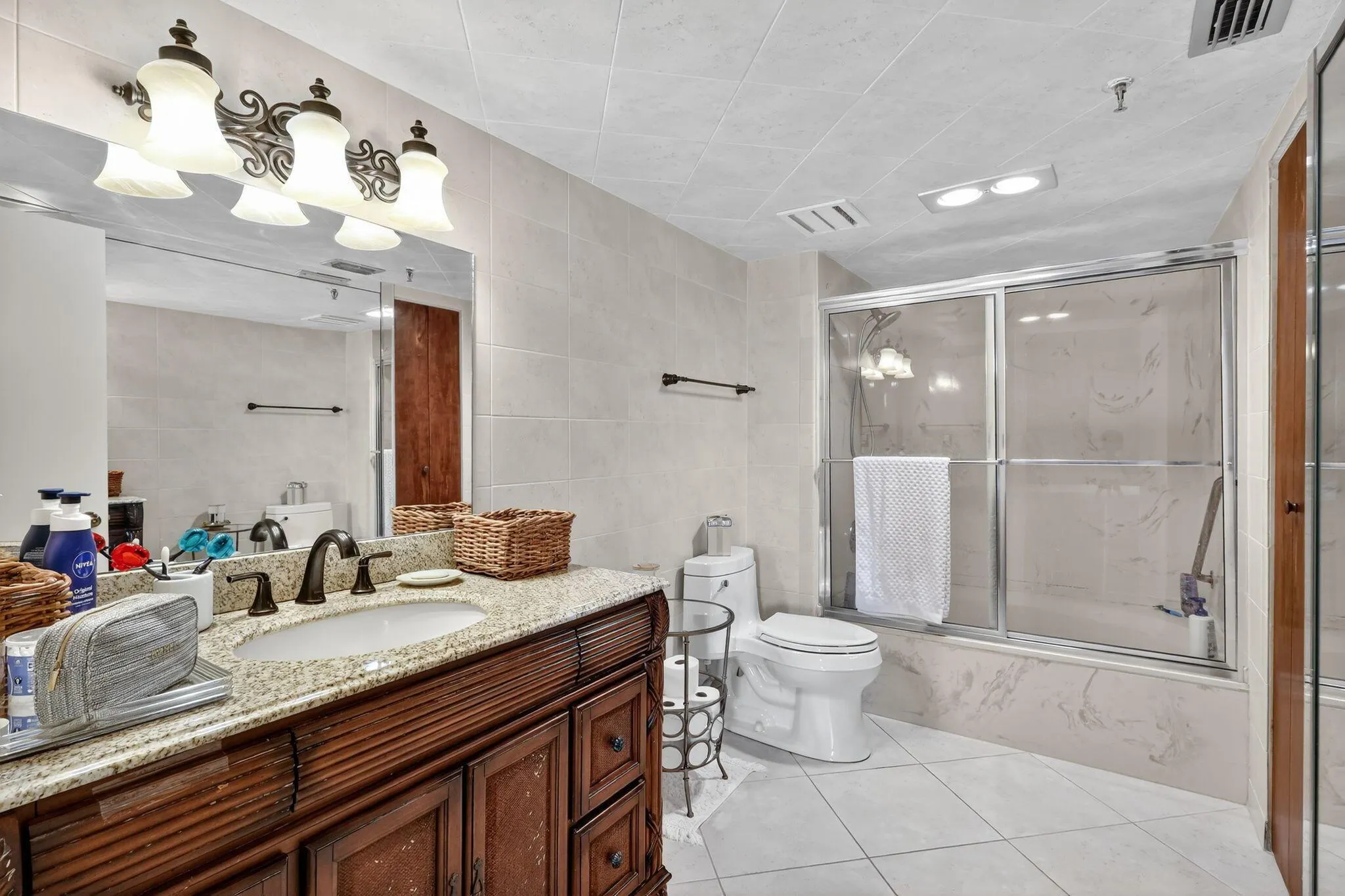 5340 NW 2nd Avenue, #421