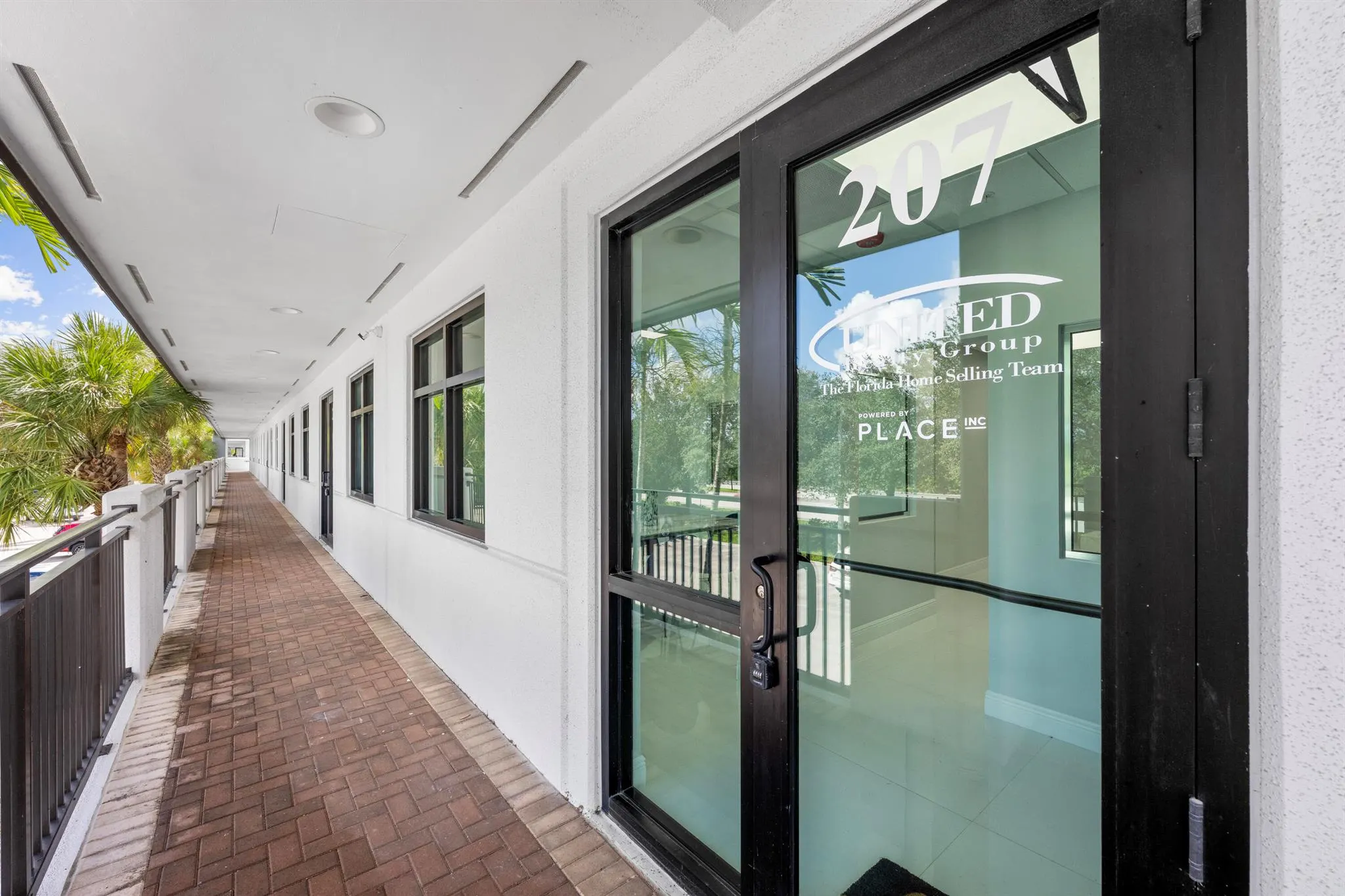 9200 Belvedere Road, #207