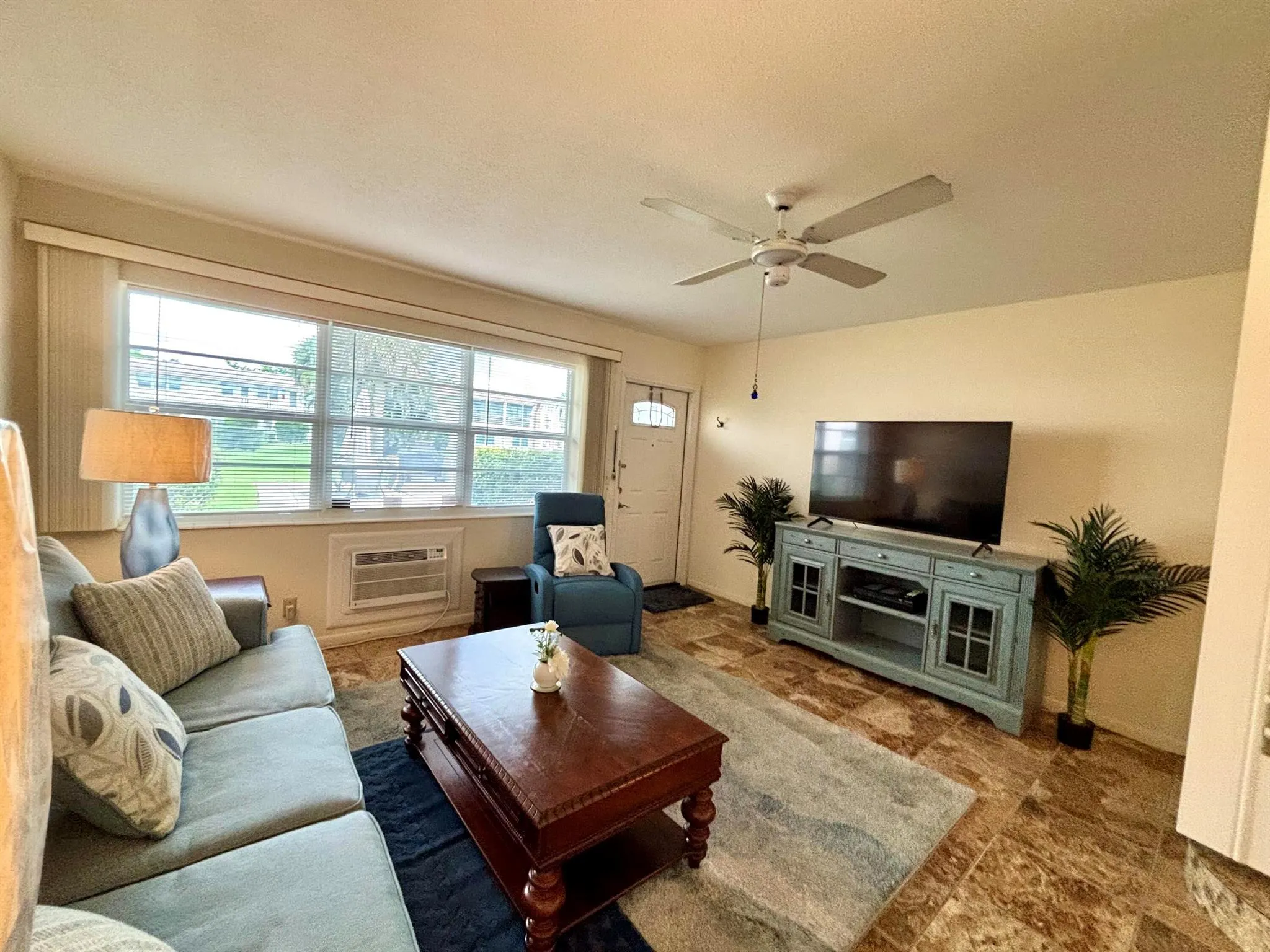 150 Easthampton G, #150