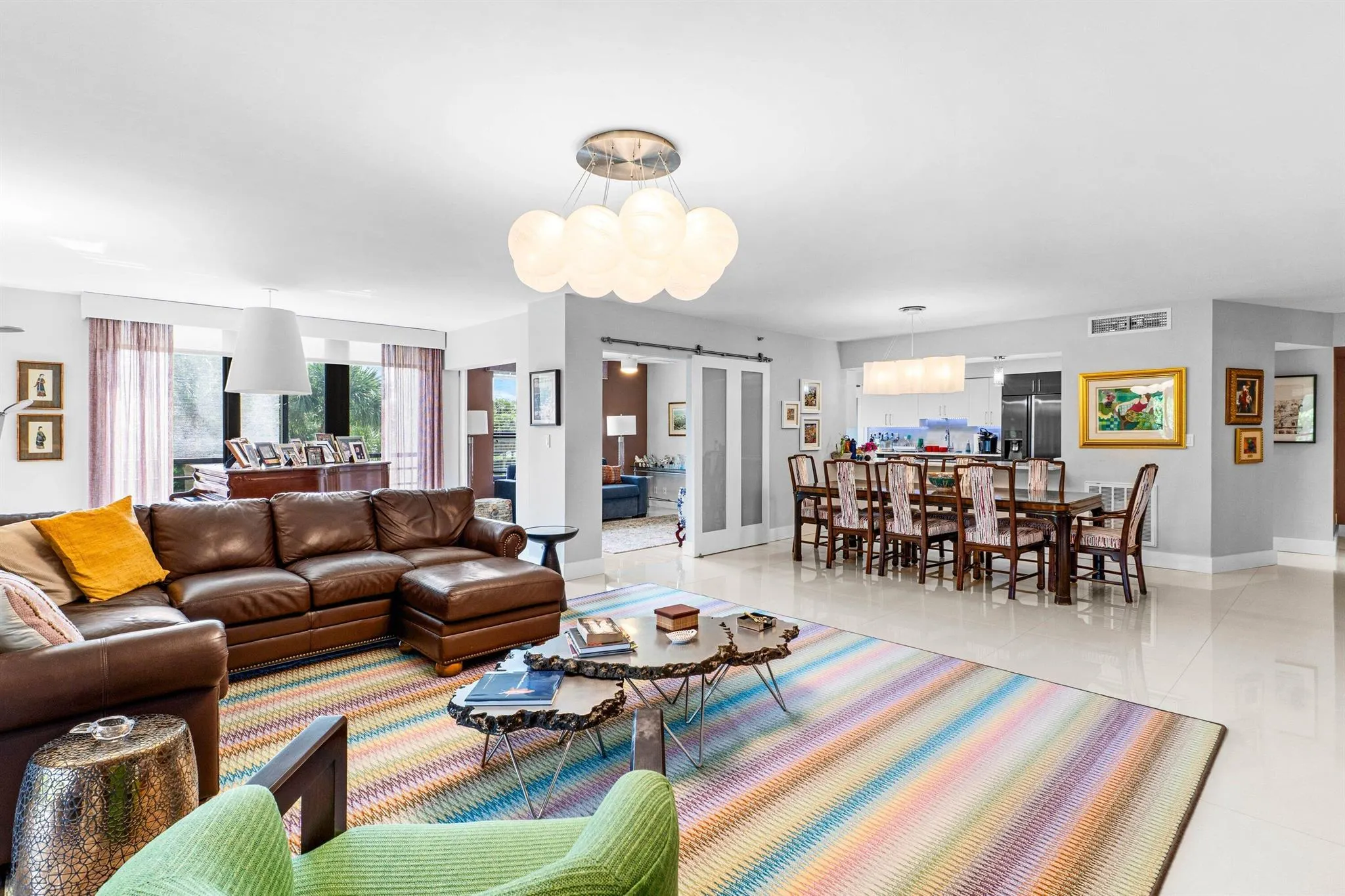 7572 Regency Lake Drive, #301