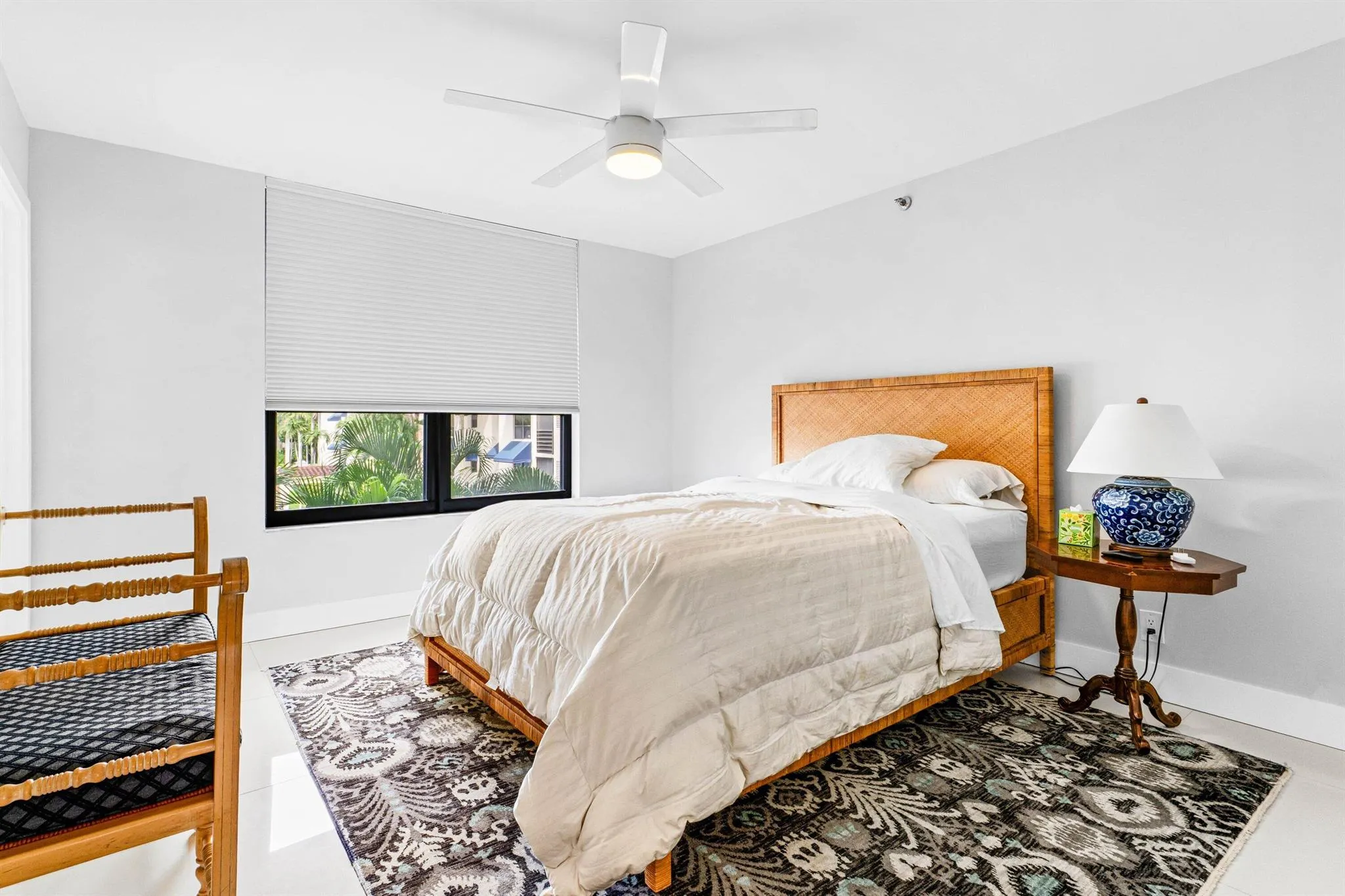 7572 Regency Lake Drive, #301