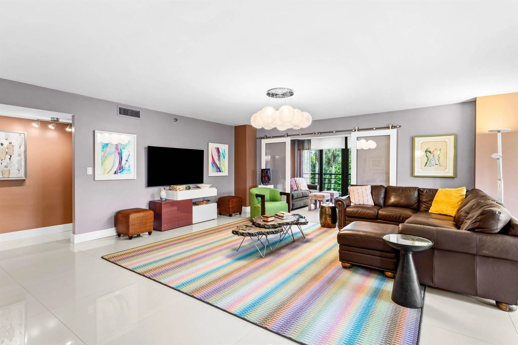 7572 Regency Lake Drive, #301