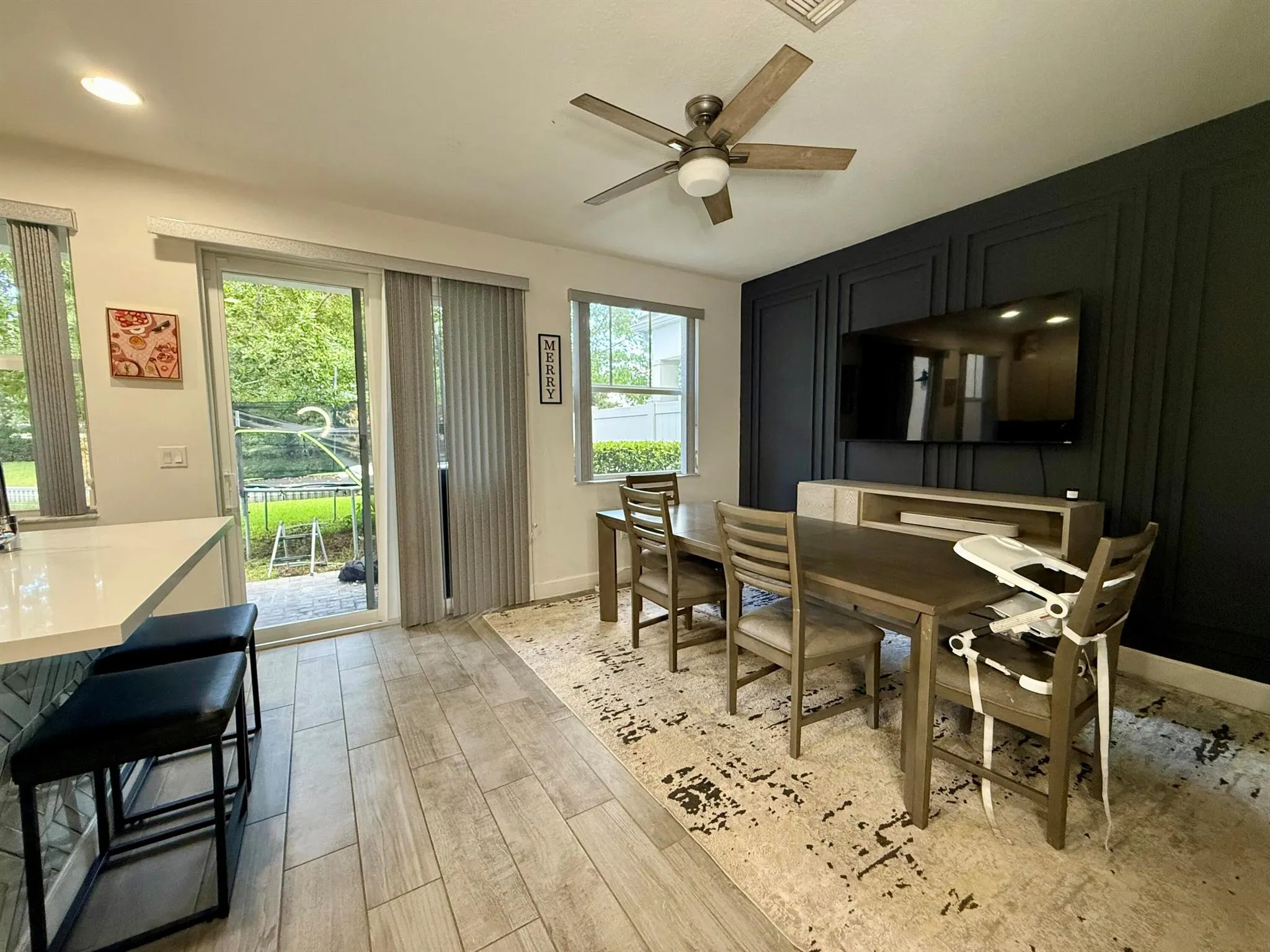 4906 NW 48th Terrace