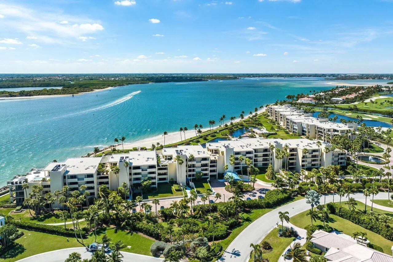 2816 SE Dune Drive, #2110