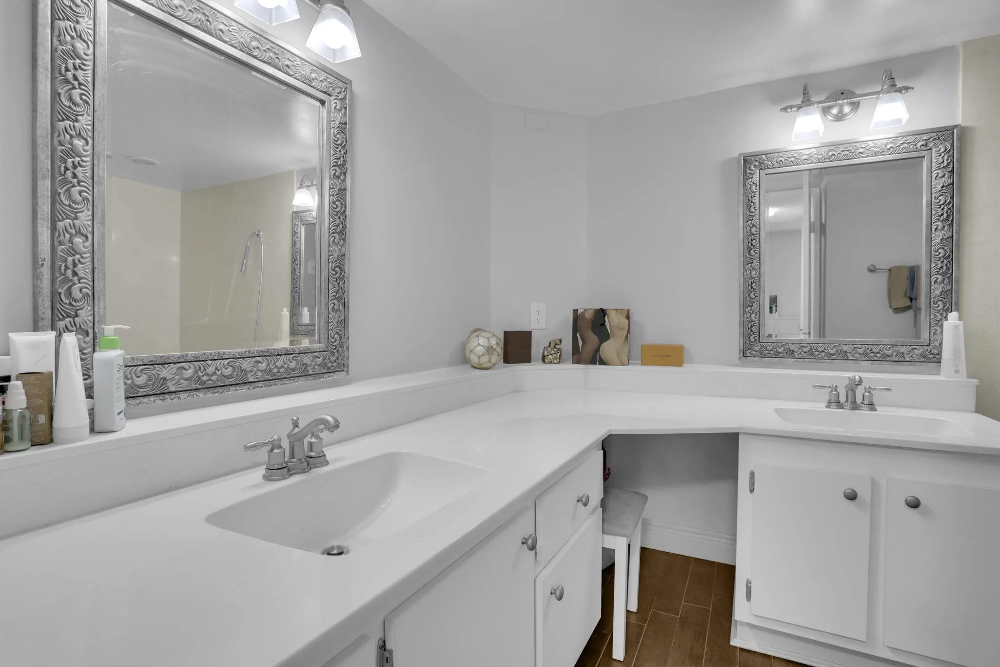 100 Pelican Pointe Drive, #102