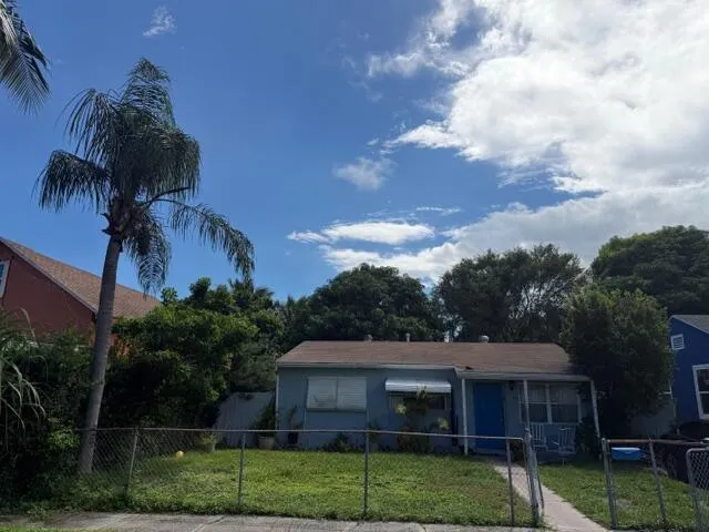 628 49th Street
