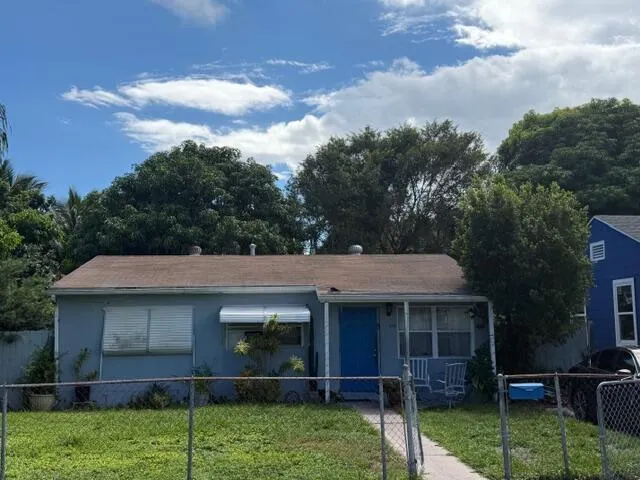 628 49th Street
