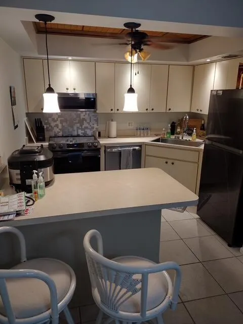 950 S Kanner, #508