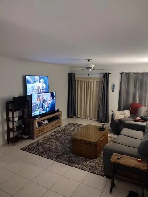 950 S Kanner, #508