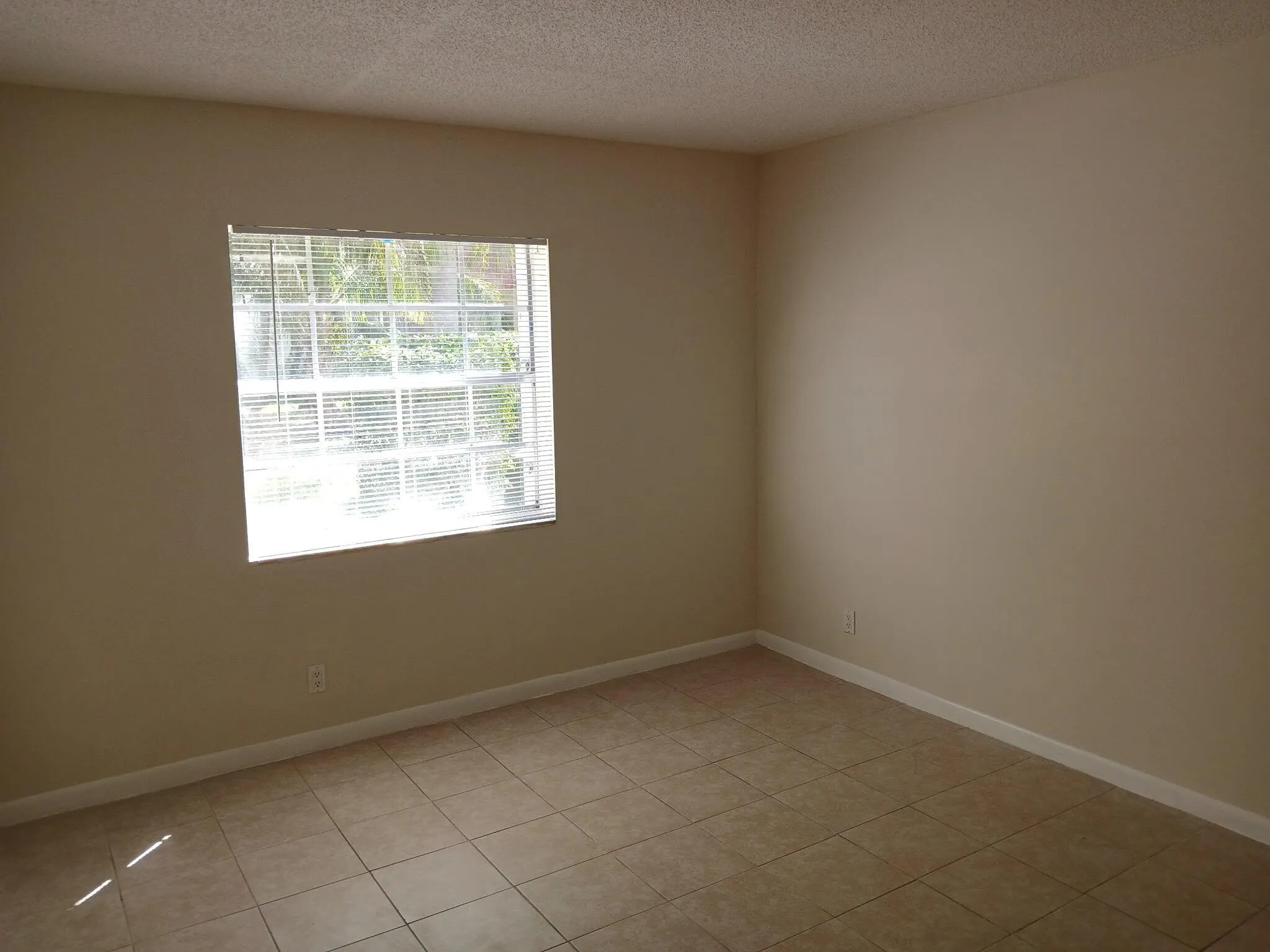 495 SE 8th Street, #148