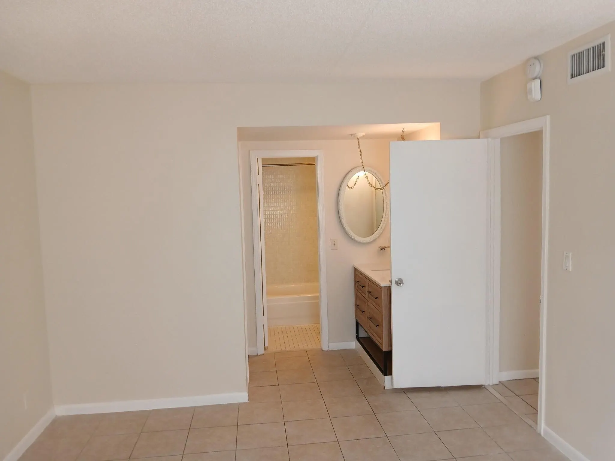 495 SE 8th Street, #148