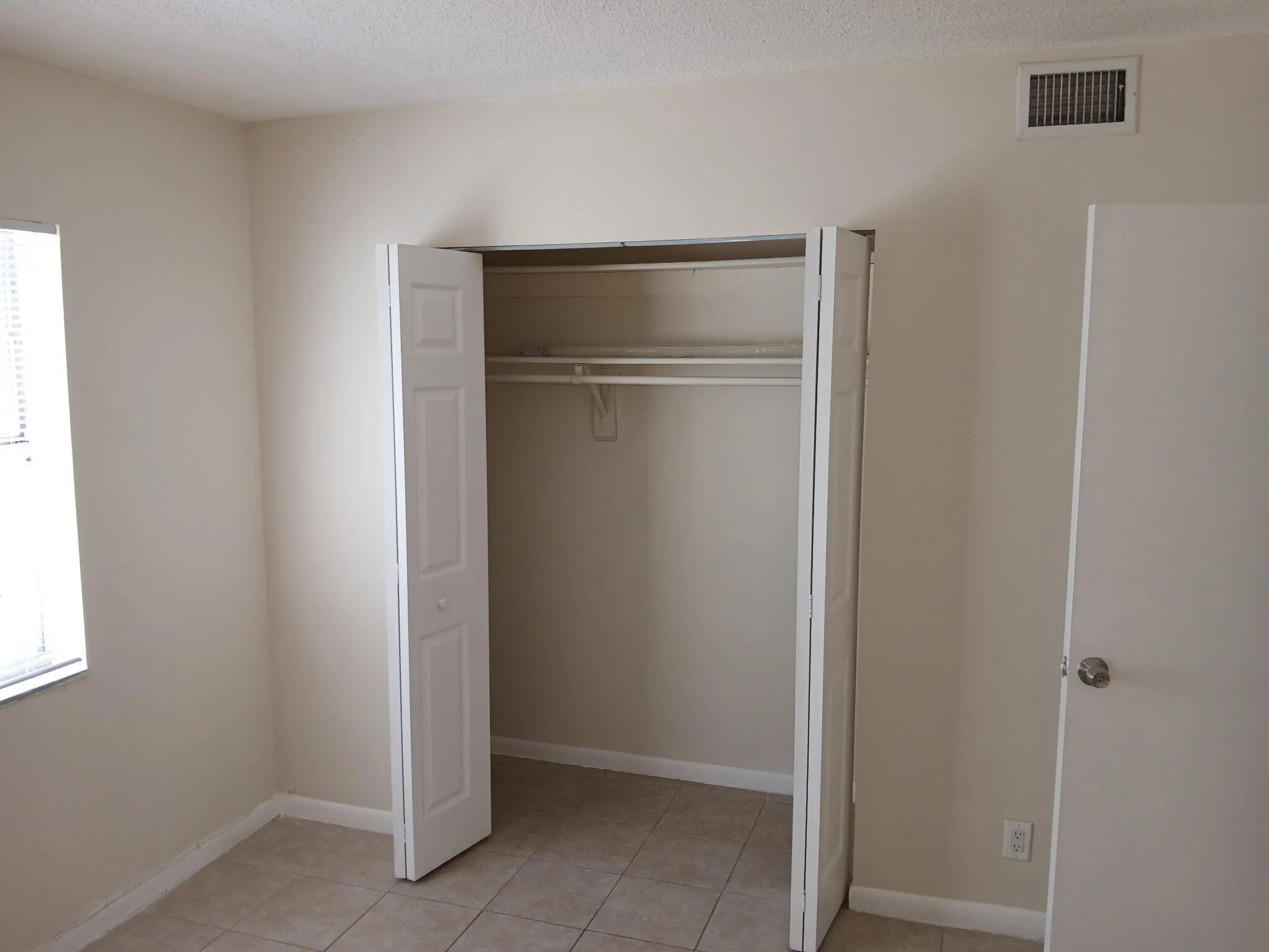 495 SE 8th Street, #148
