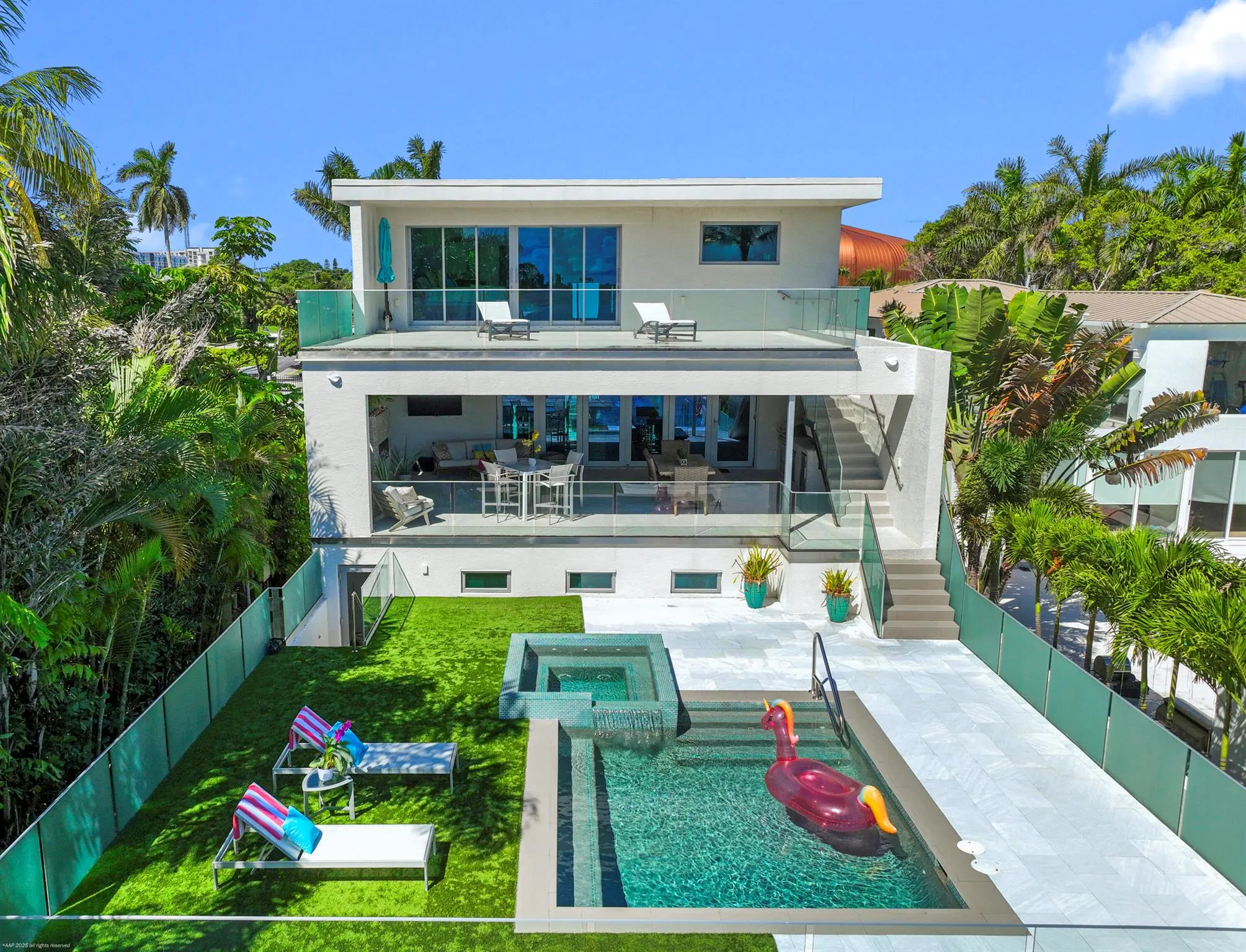 2814 N Flagler Drive