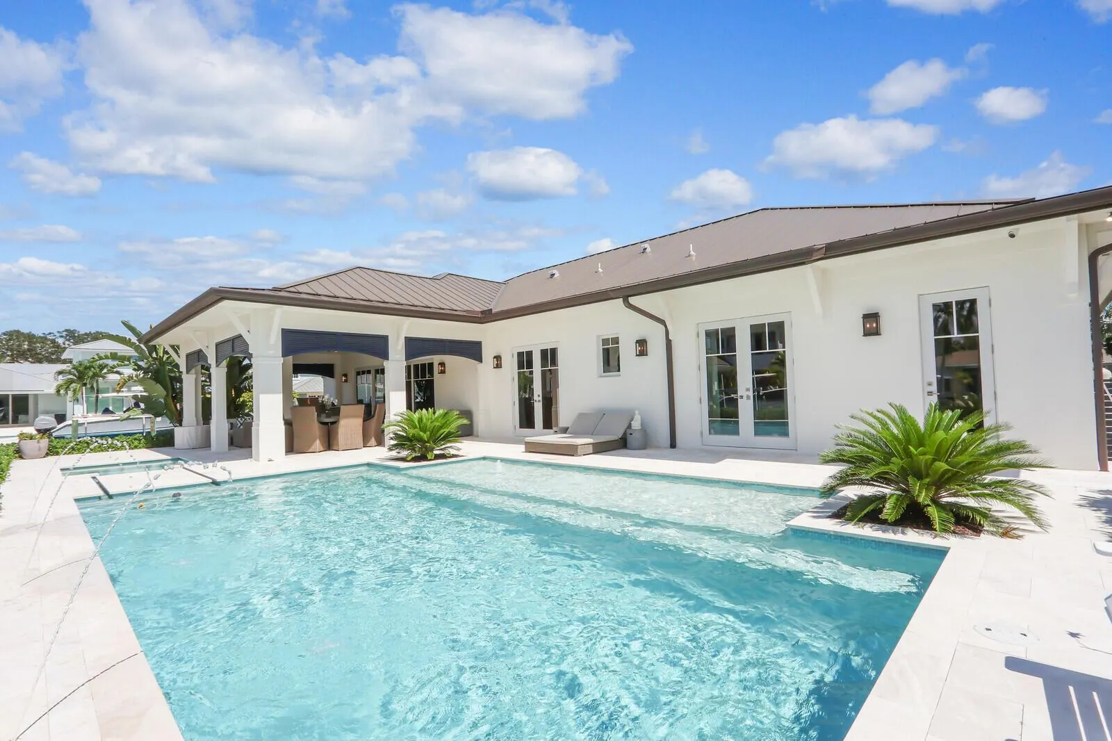 934 N Loxahatchee Drive