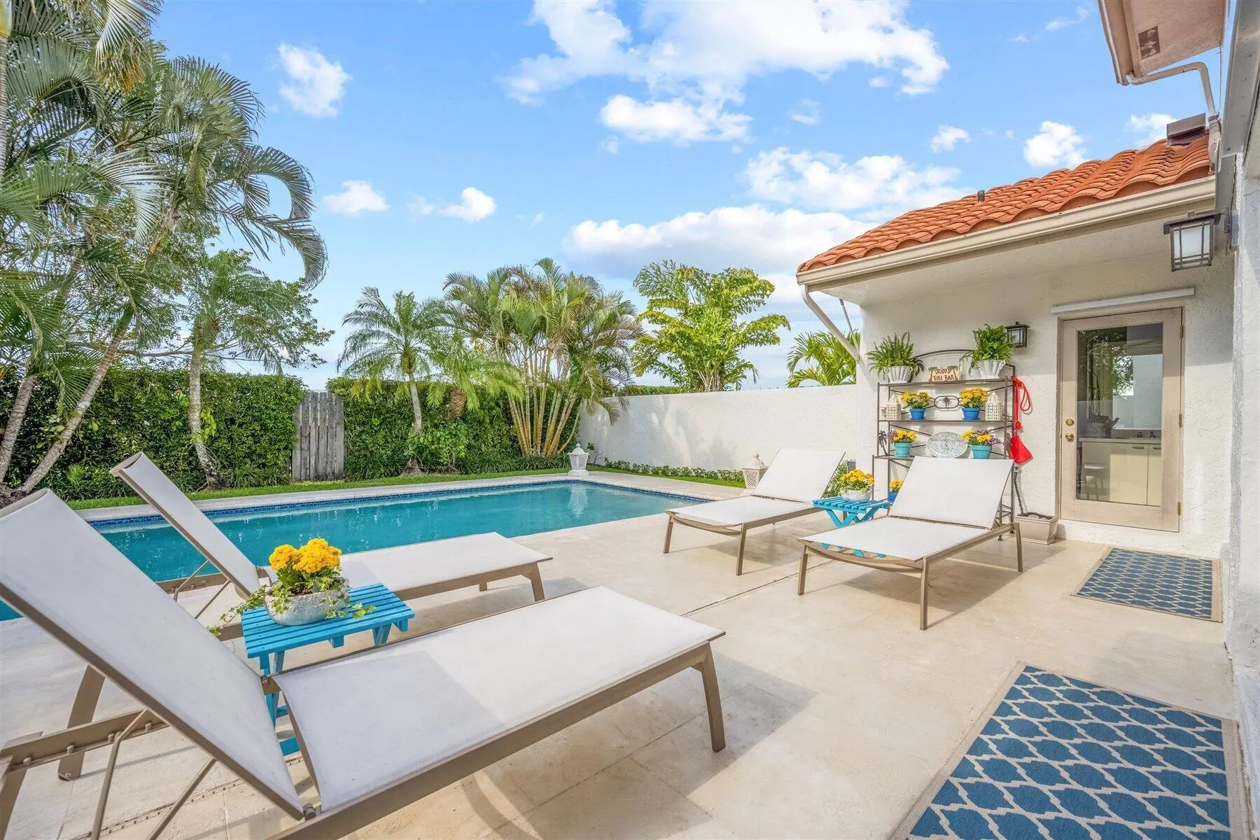 2443 Windsor Way Court