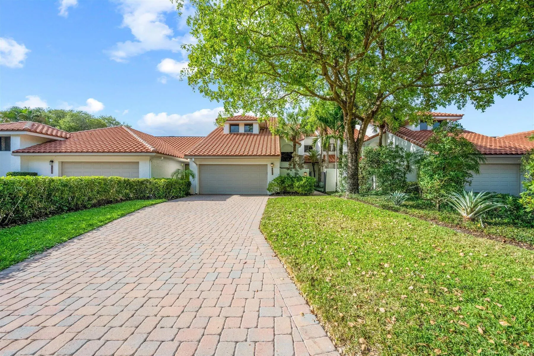 2443 Windsor Way Court