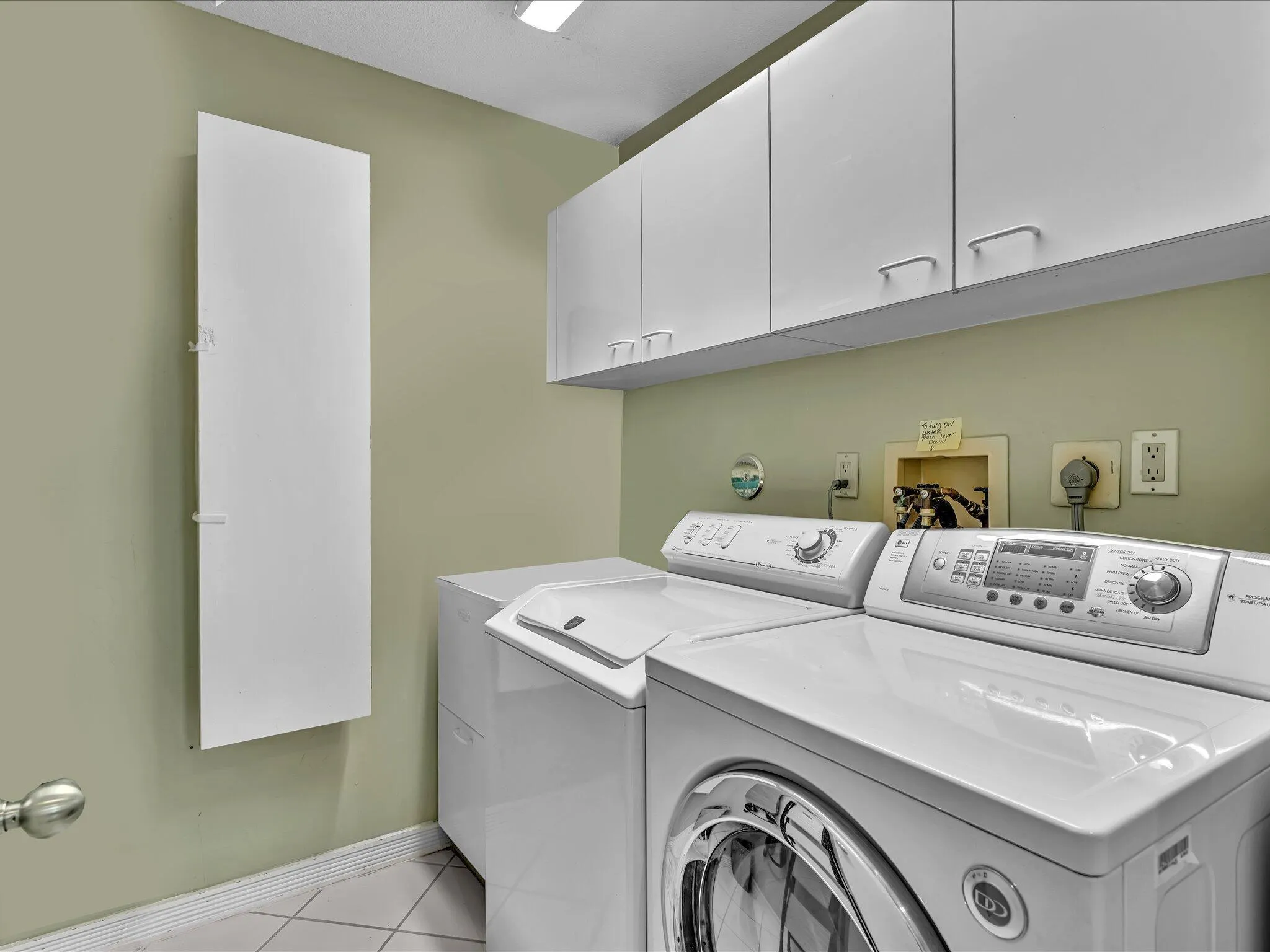 10122 Spyglass Way