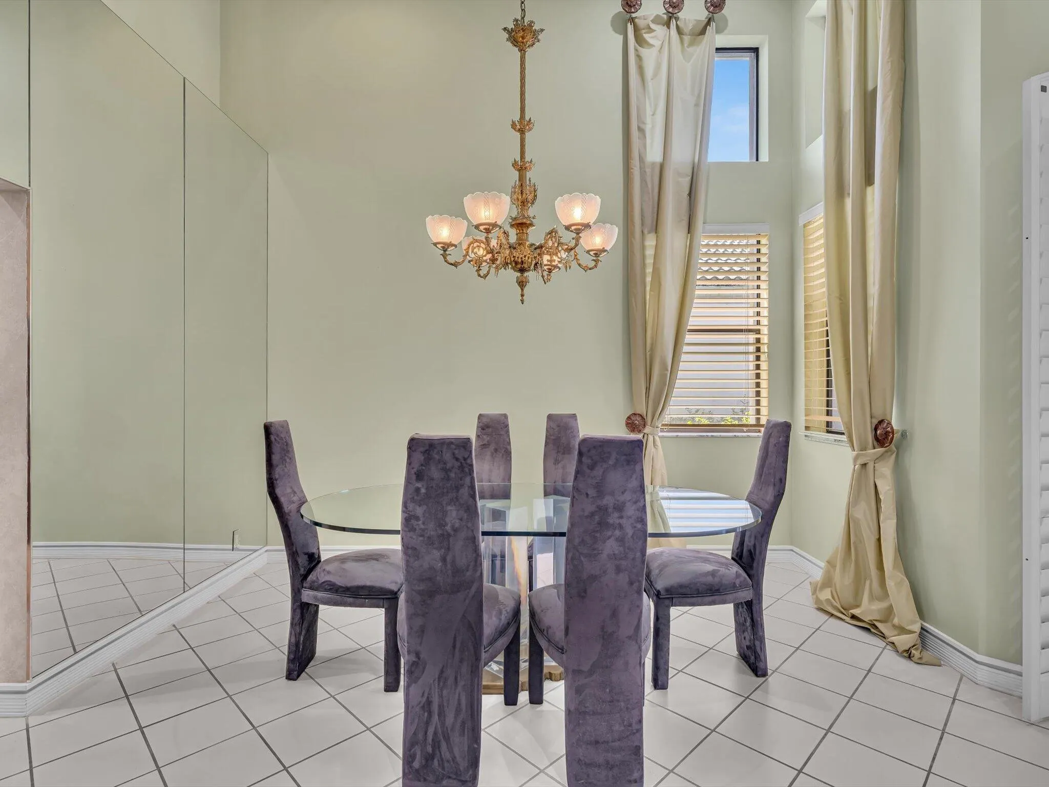 10122 Spyglass Way