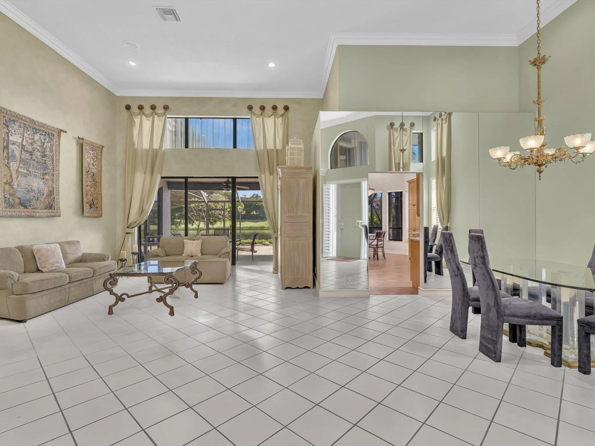 10122 Spyglass Way
