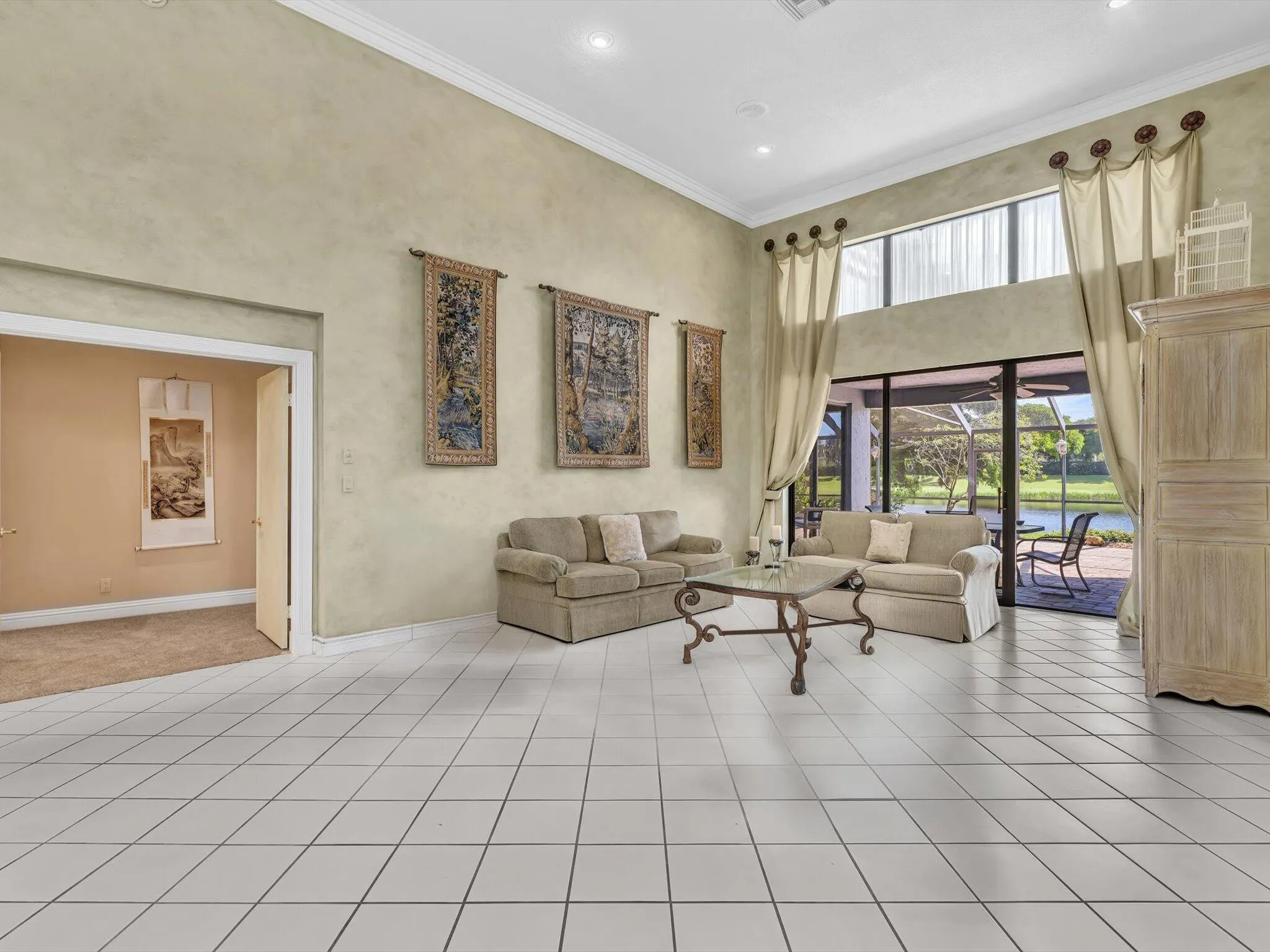 10122 Spyglass Way