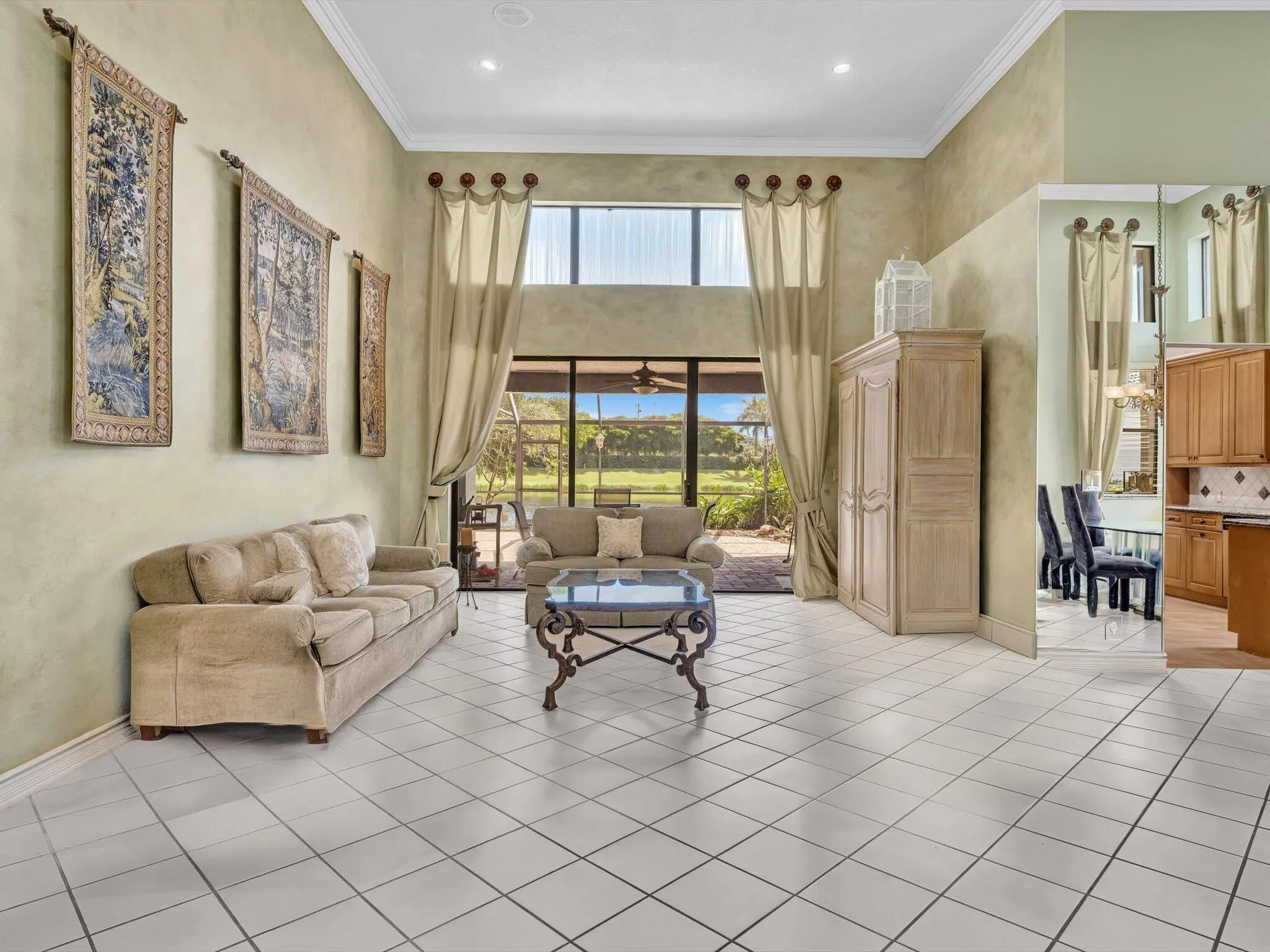 10122 Spyglass Way
