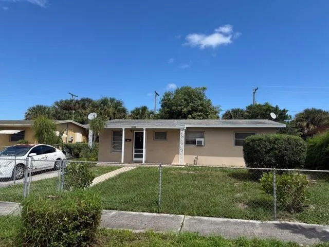 1441 8th Street
