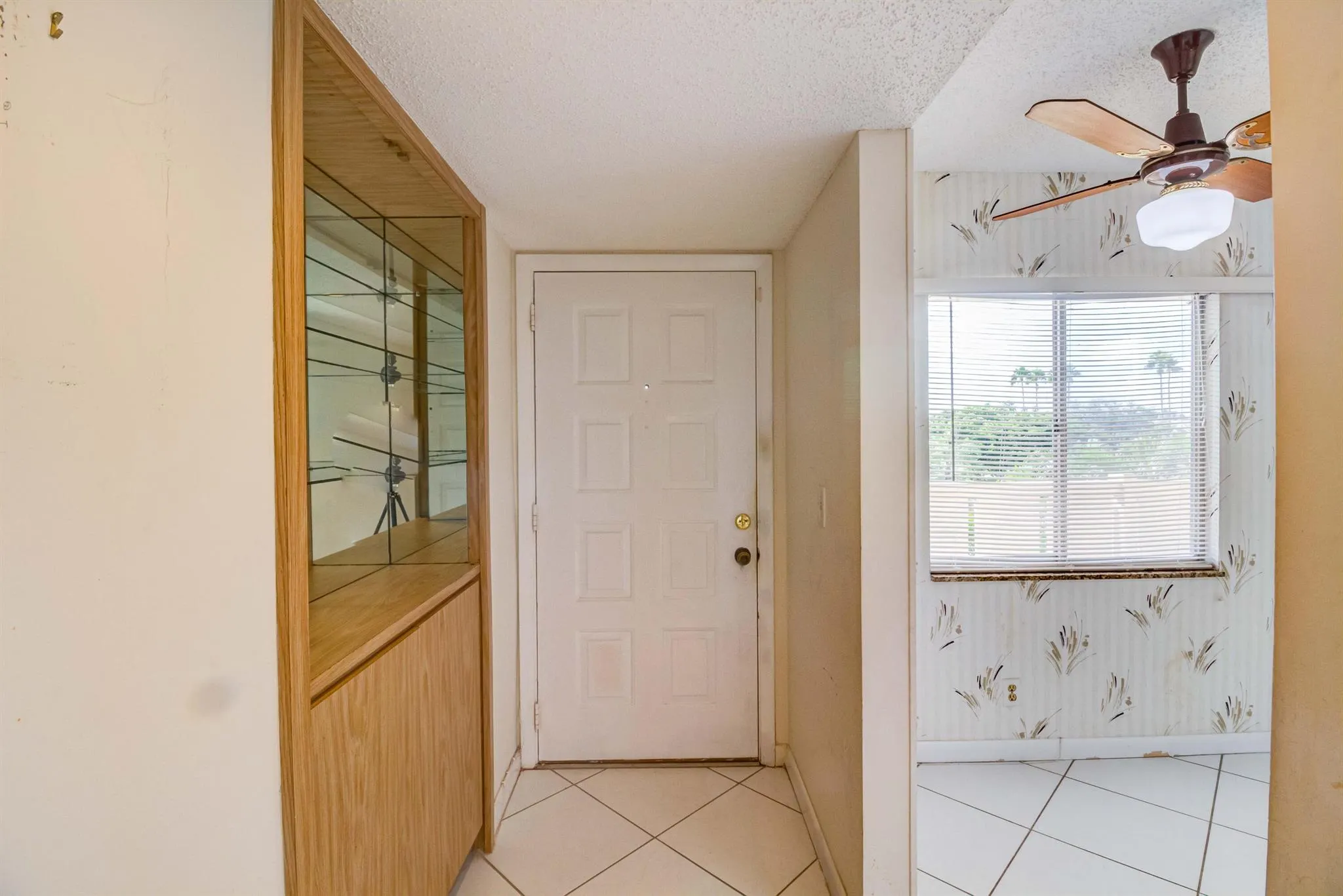 14360 Strathmore Lane, #406