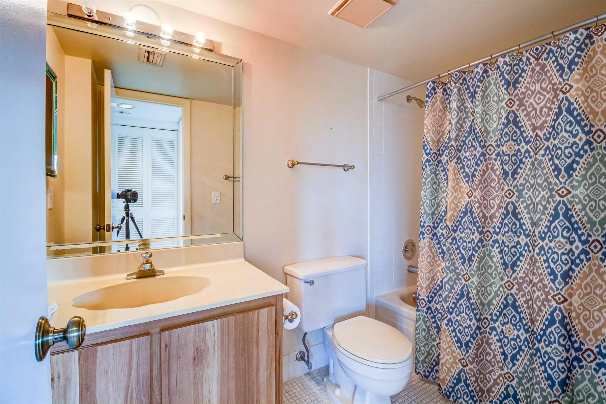14360 Strathmore Lane, #406