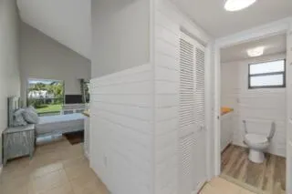 11863 Wimbledon Circle, #511