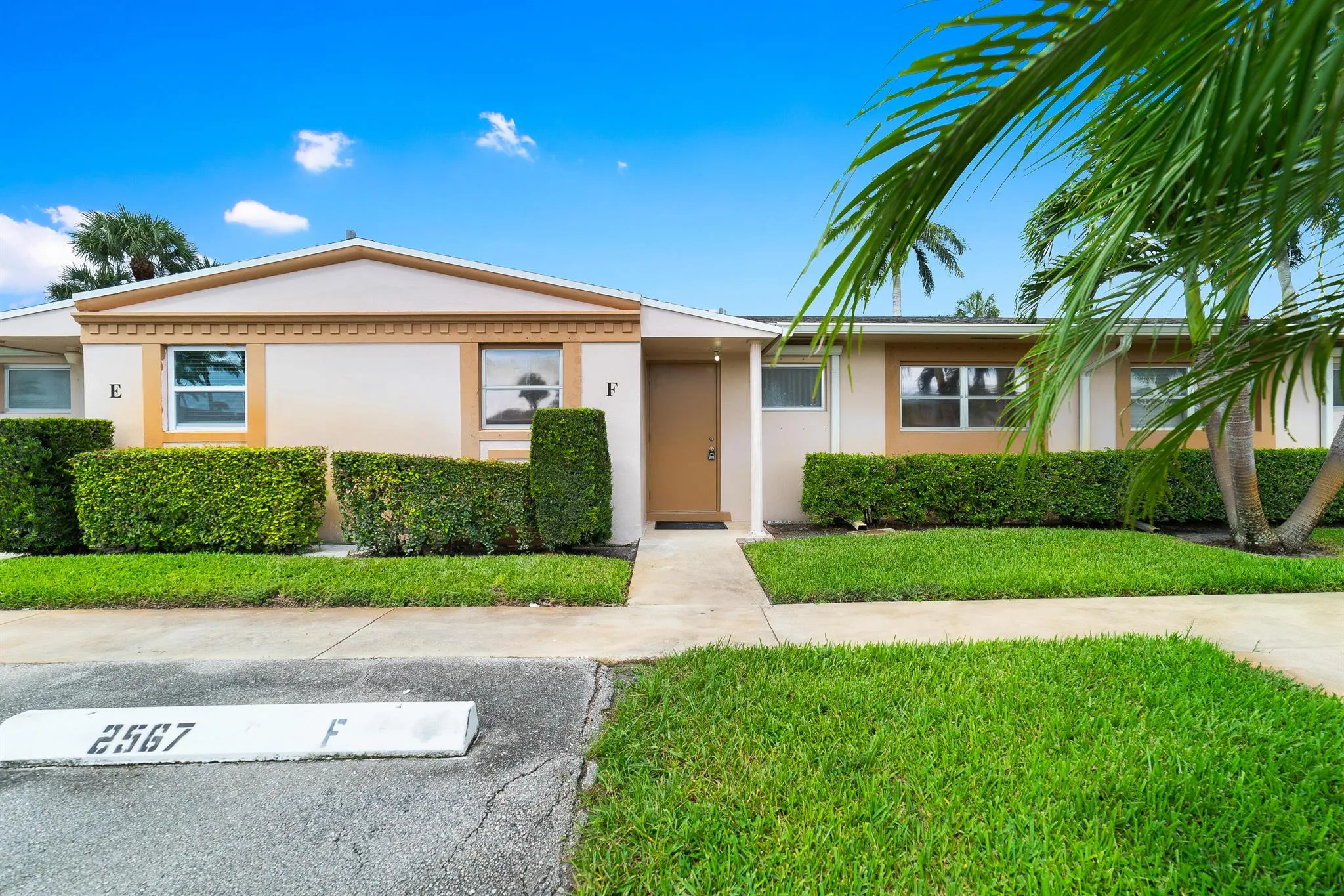 2567 Dudley Drive W, #F