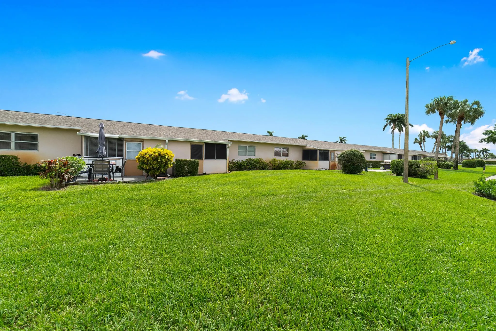 2567 Dudley Drive W, #F
