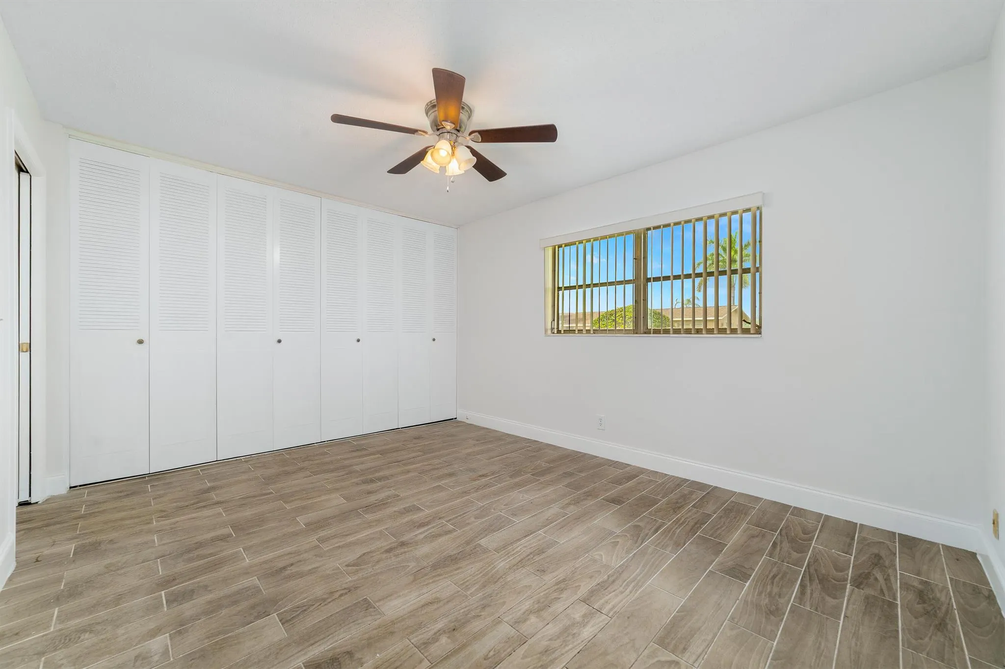 2567 Dudley Drive W, #F