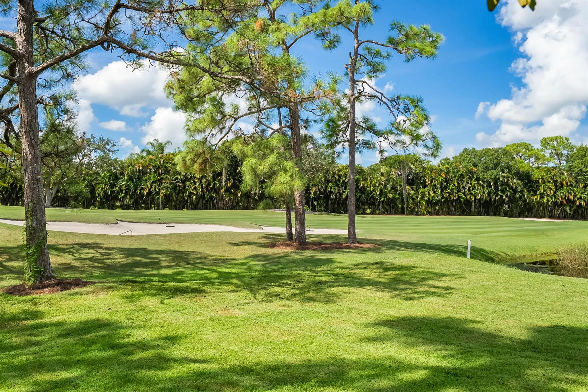 1423 SW Troon Circle