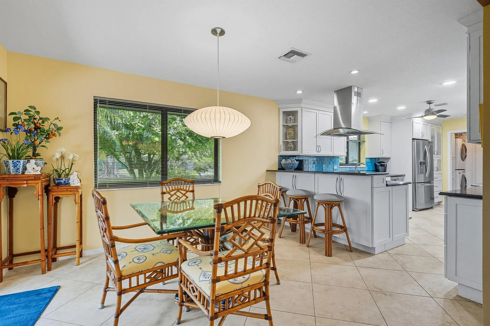 1423 SW Troon Circle