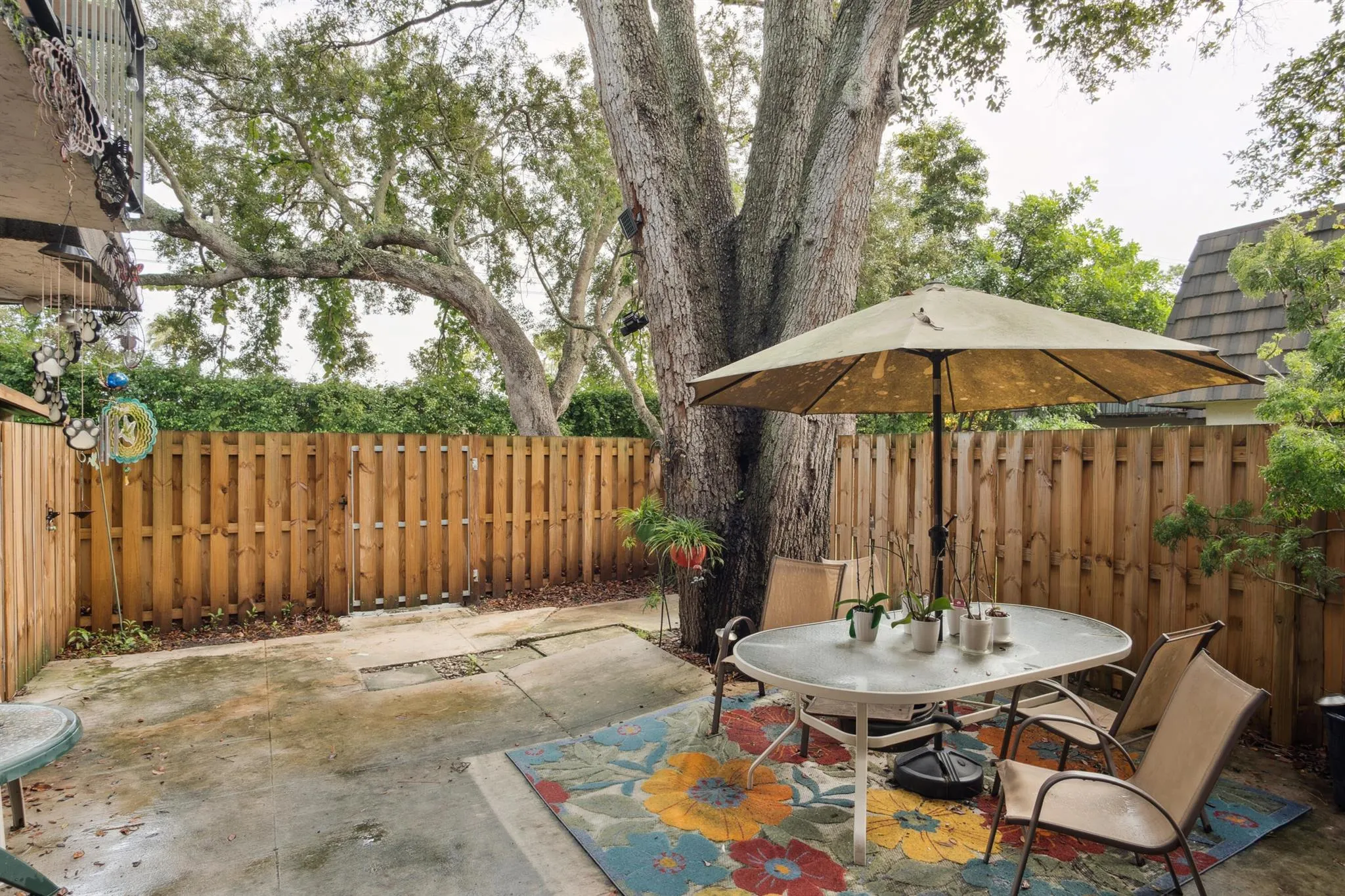 4075 Palm Bay Circle, #B