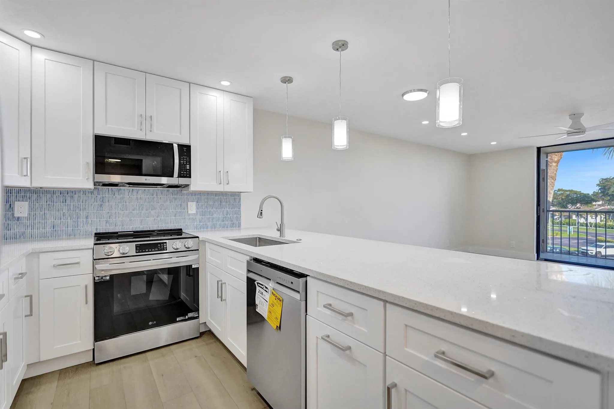 5340 Las Verdes Circle, #324