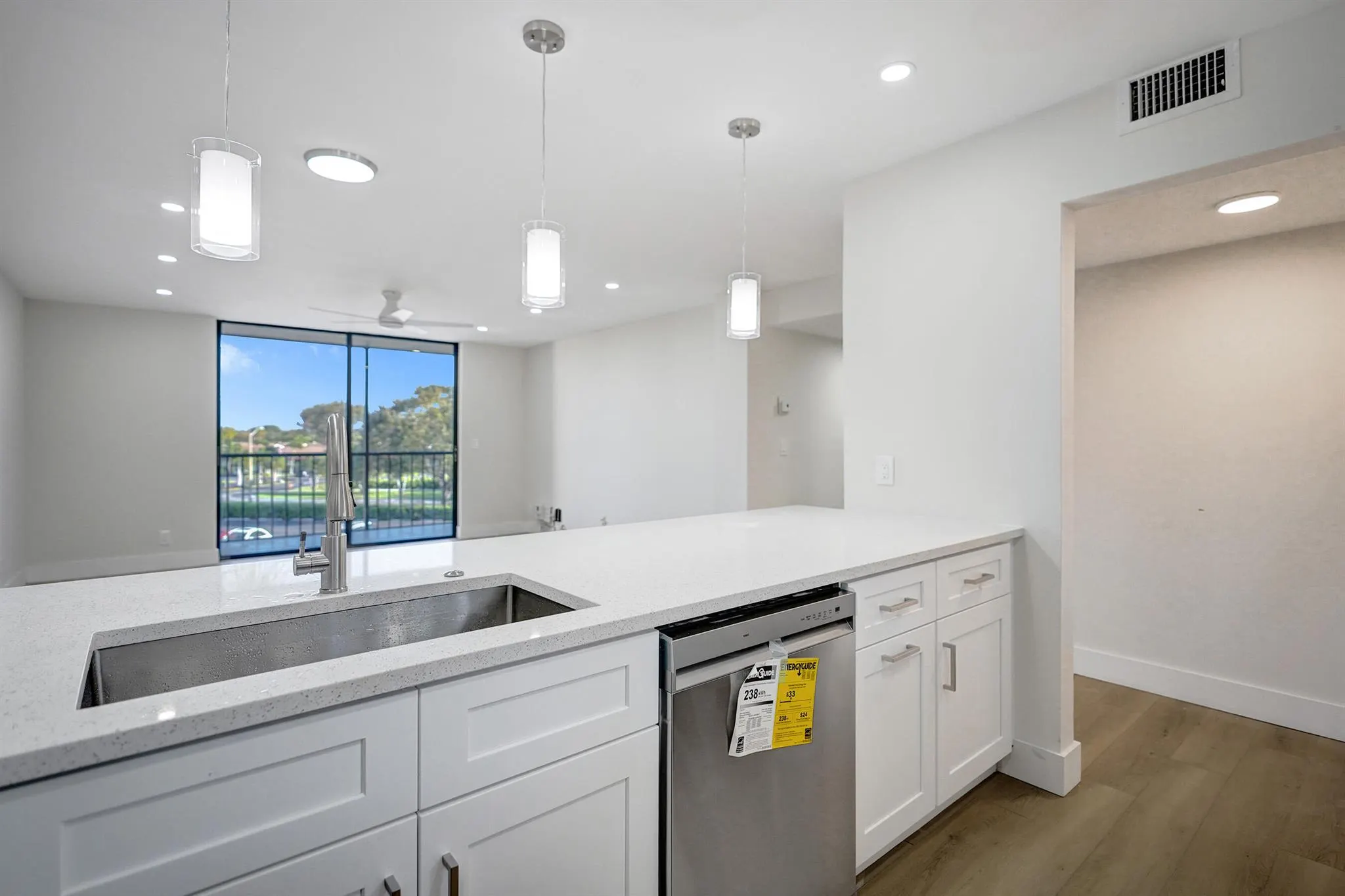 5340 Las Verdes Circle, #324
