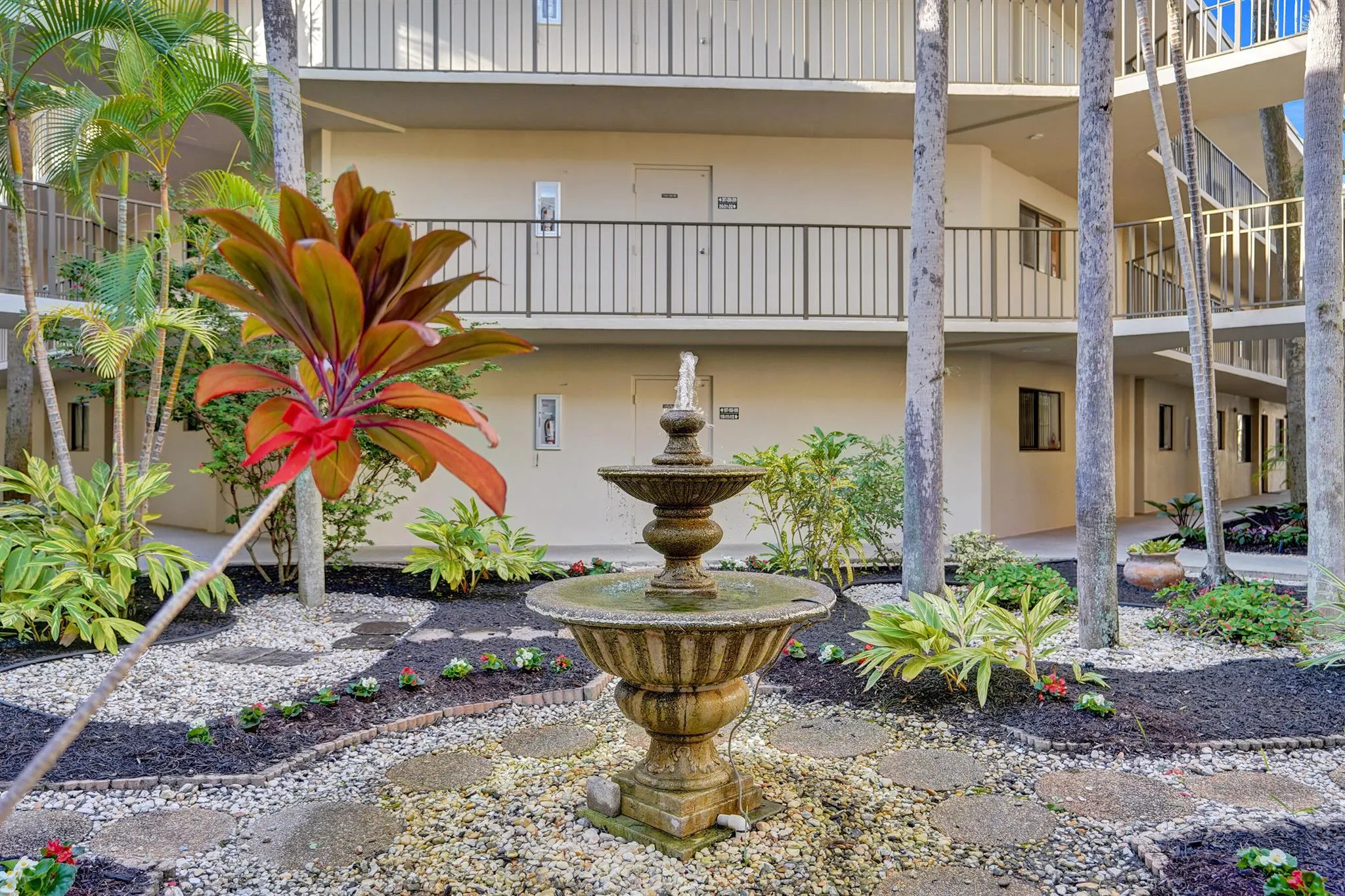 5340 Las Verdes Circle, #324