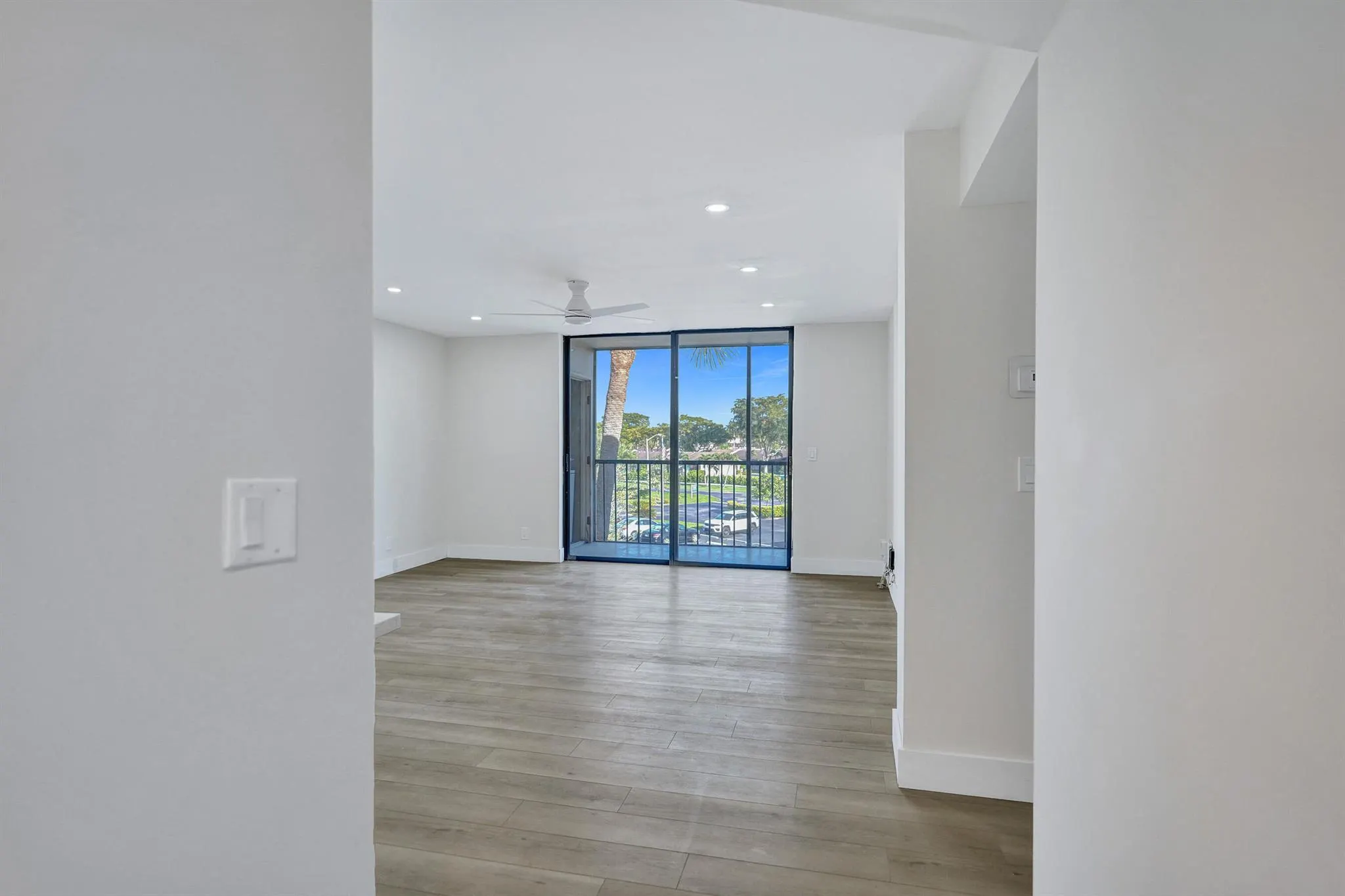 5340 Las Verdes Circle, #324