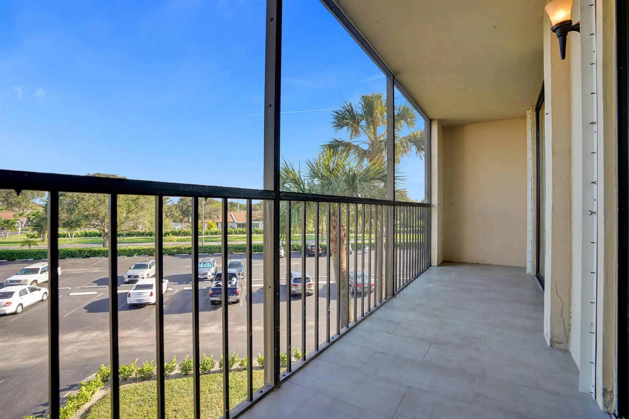 5340 Las Verdes Circle, #324